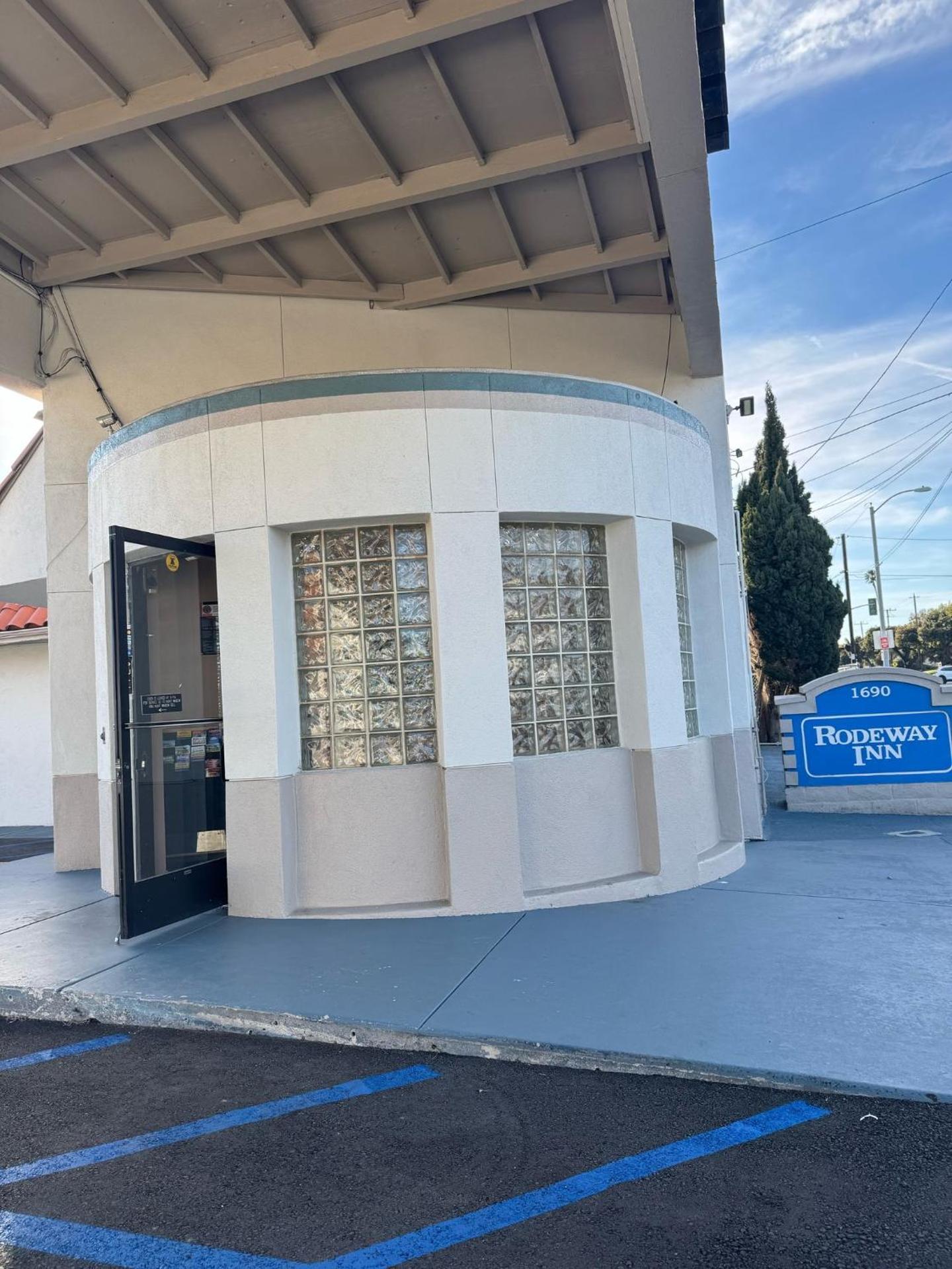 Rodeway Inn Ventura Midtown