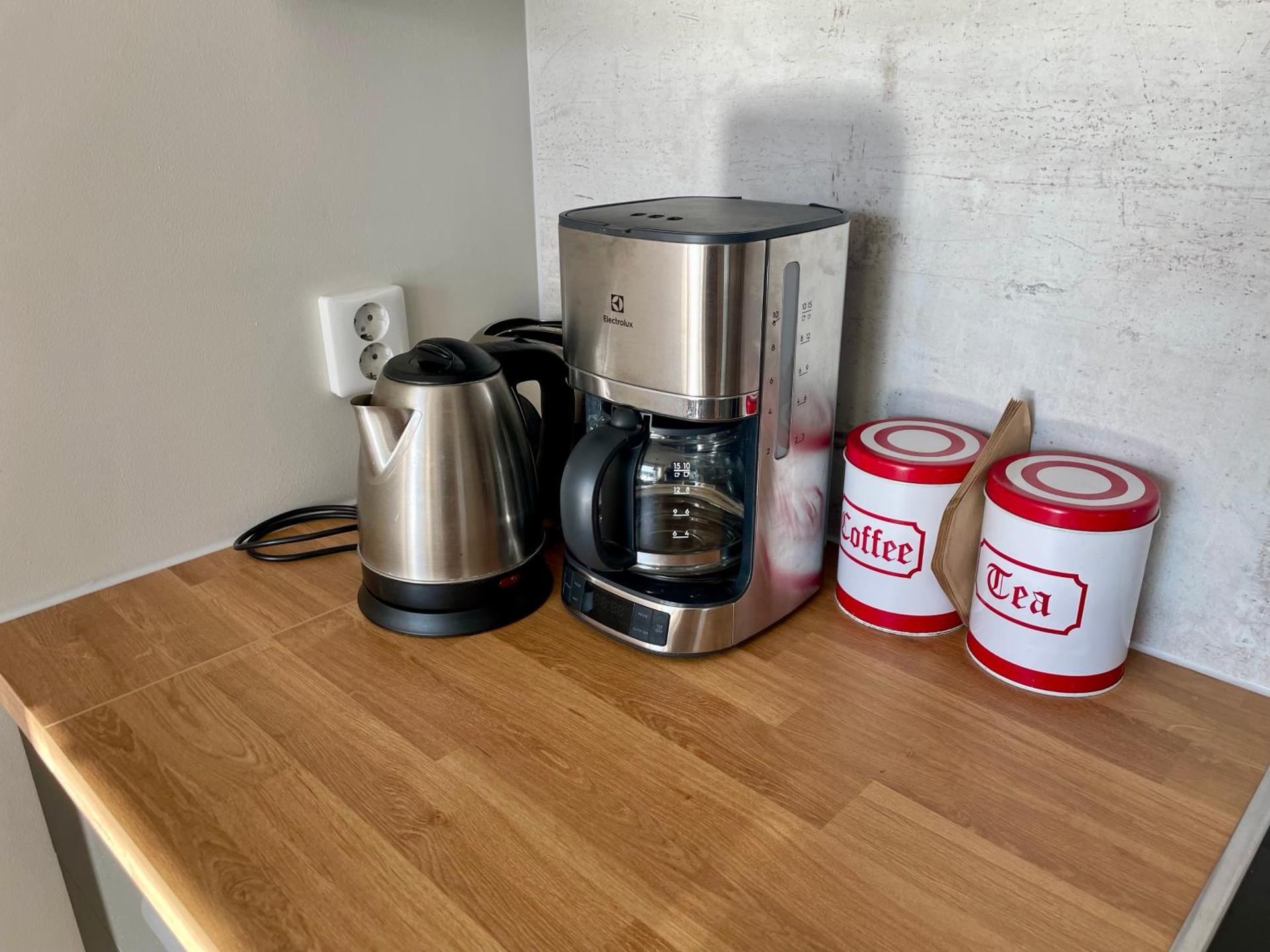 Coffee/tea facilities