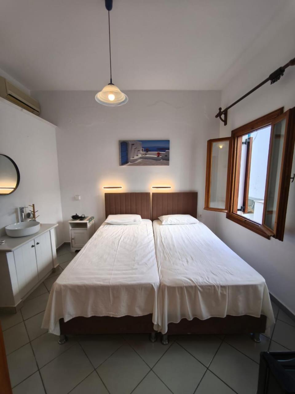 Maria Eleni Guesthouse