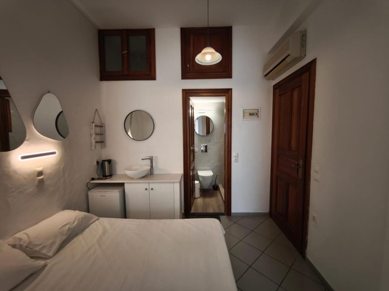 Maria Eleni Guesthouse