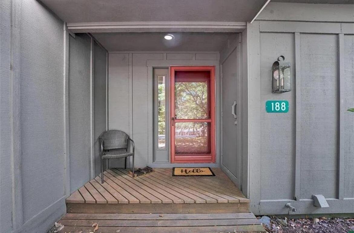 Mountain Fun-Jack Frost Walk On Whole House