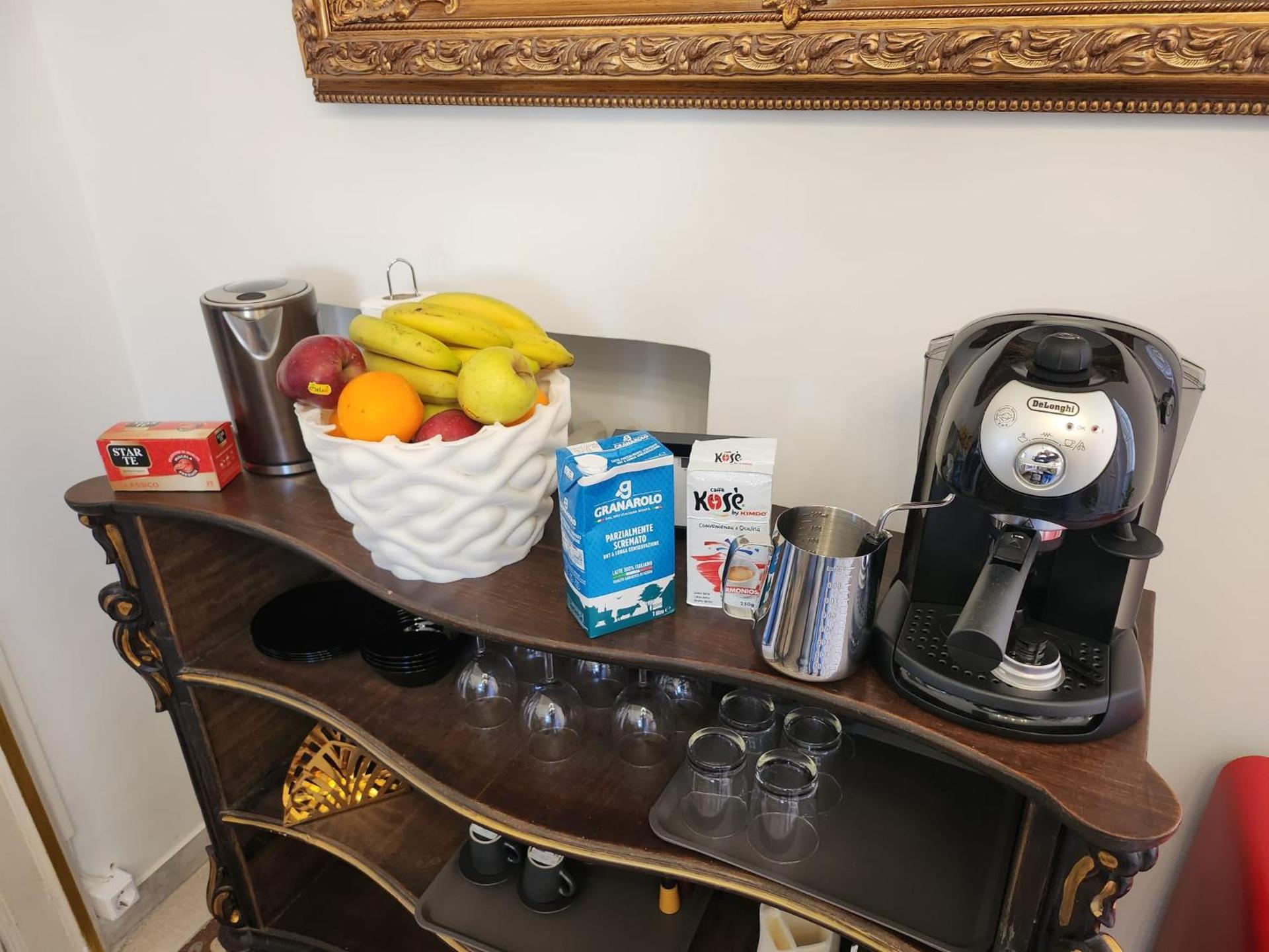 Coffee/tea facilities