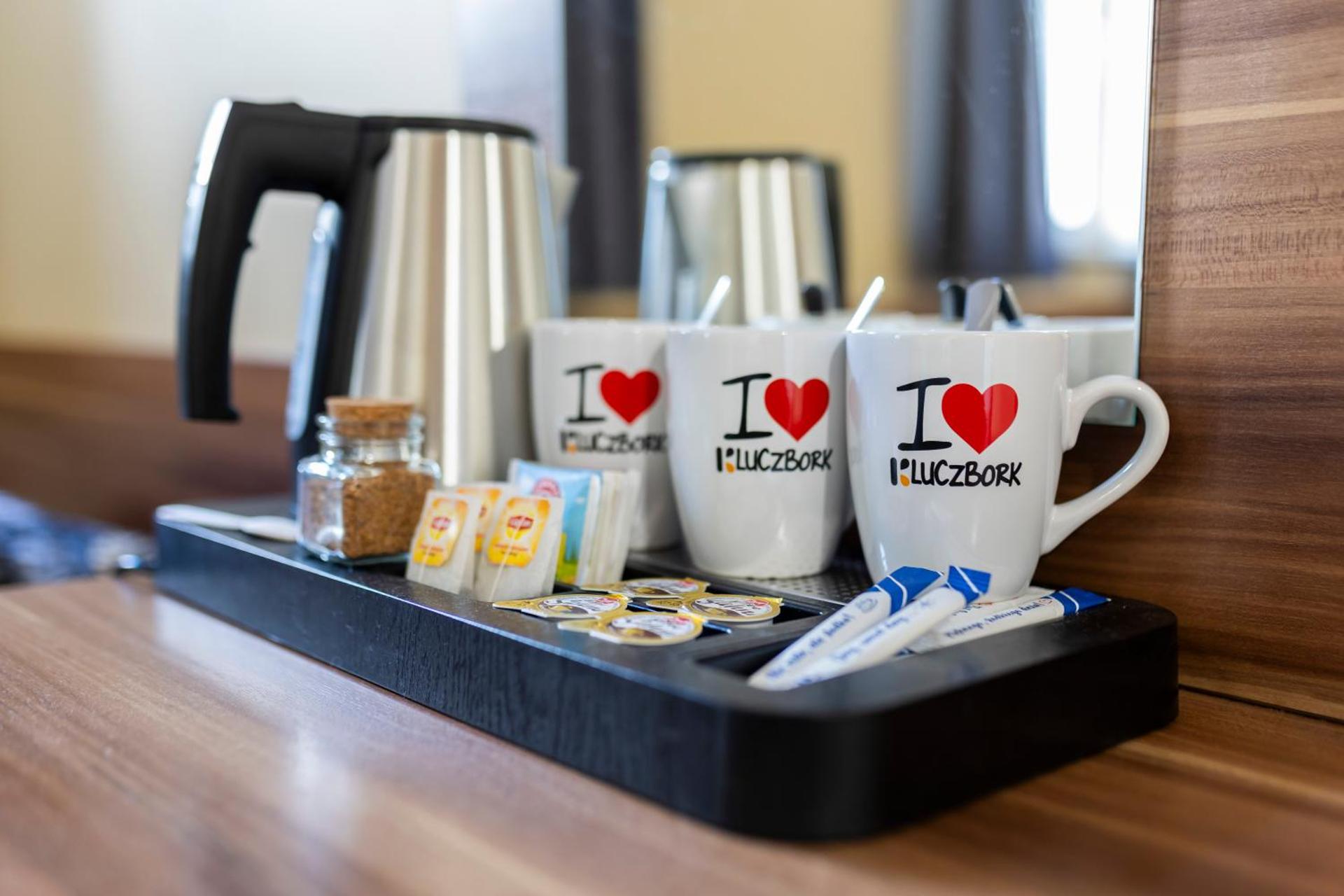 Coffee/tea facilities