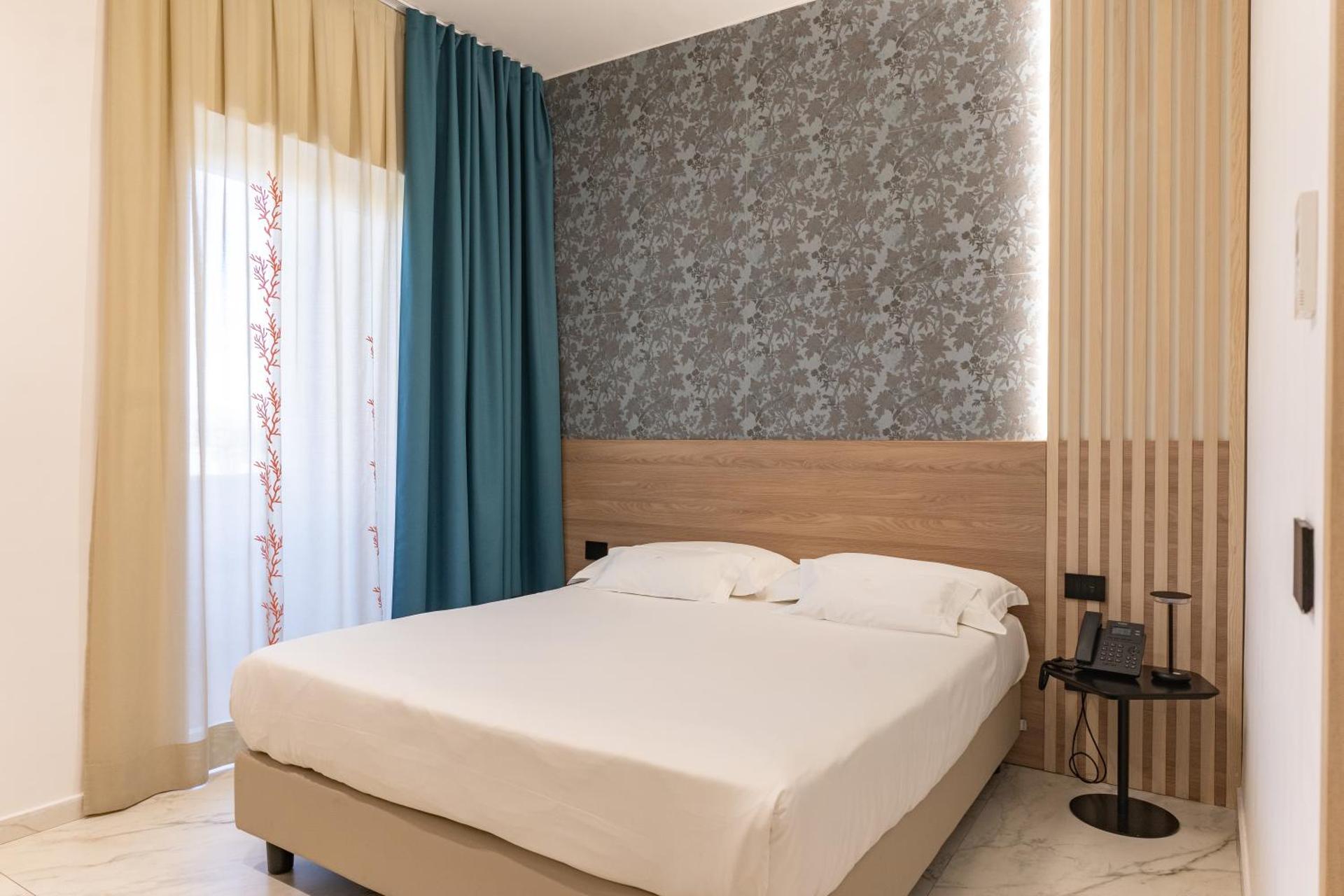 Superior Double Room with Balcony