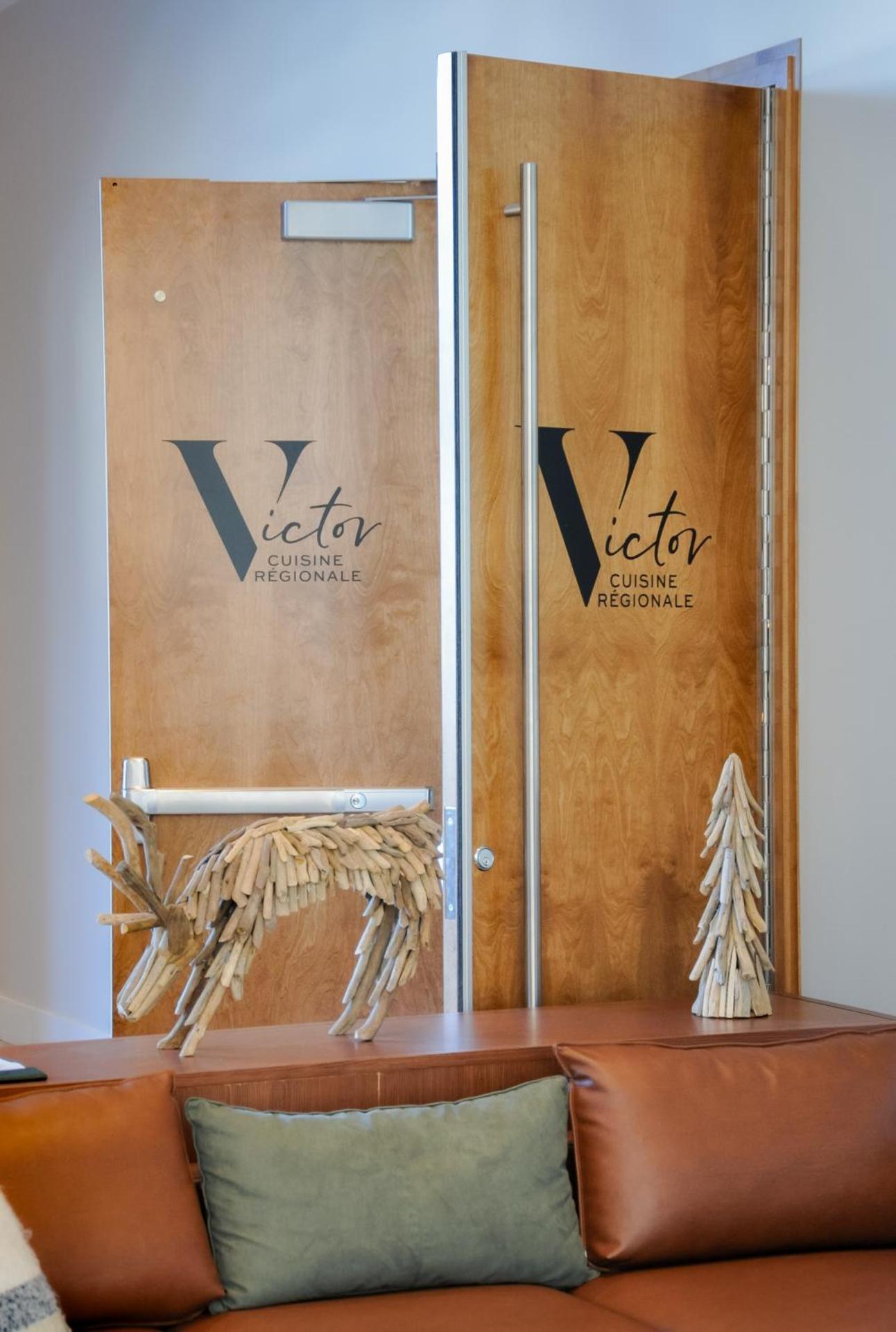 Property logo or sign