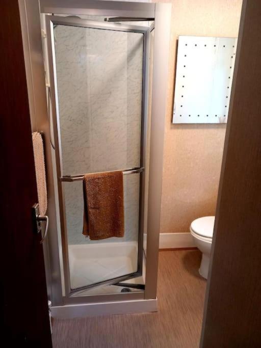 Regis Lodge Guest House