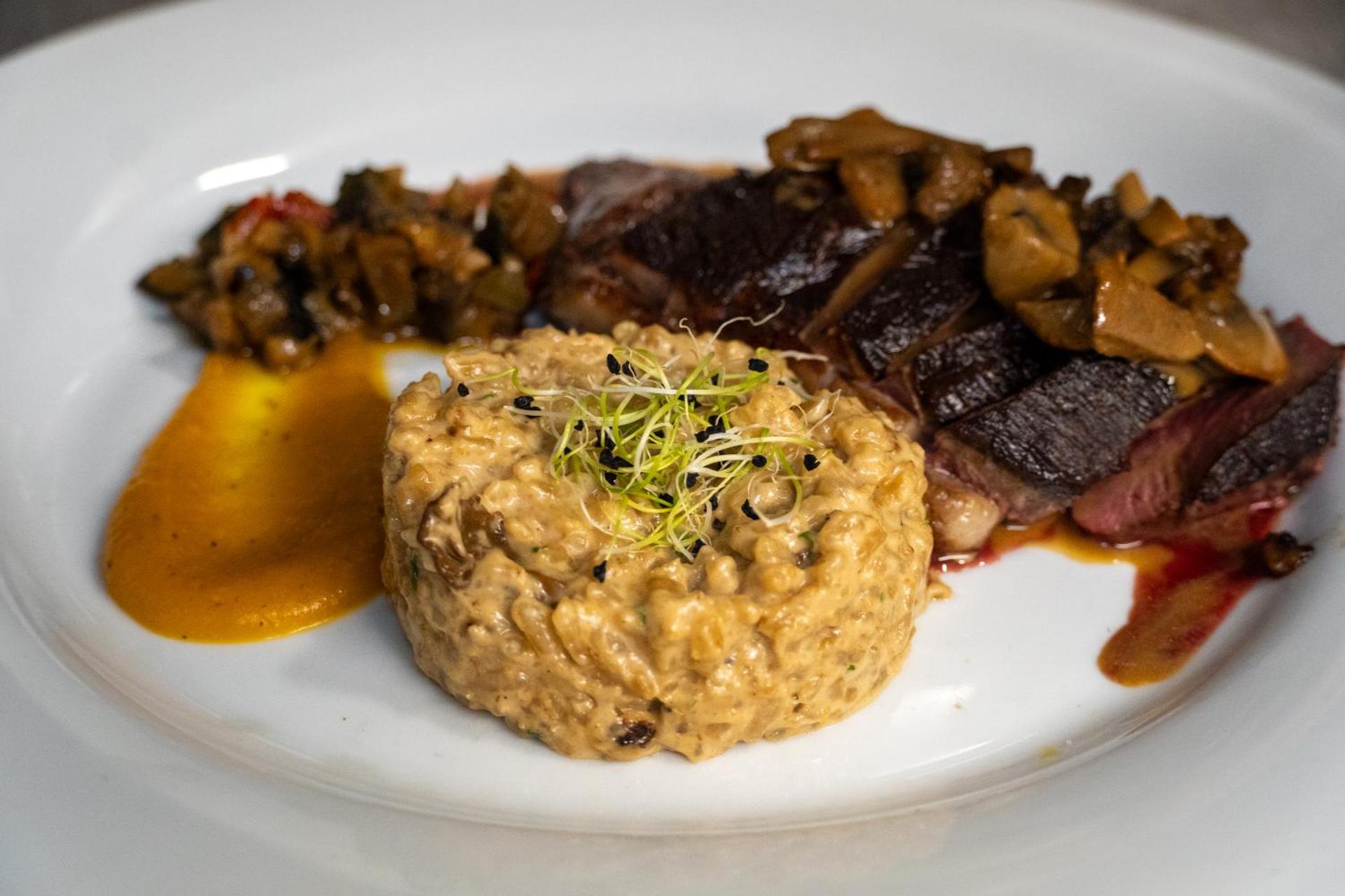 Restaurant/places to eat