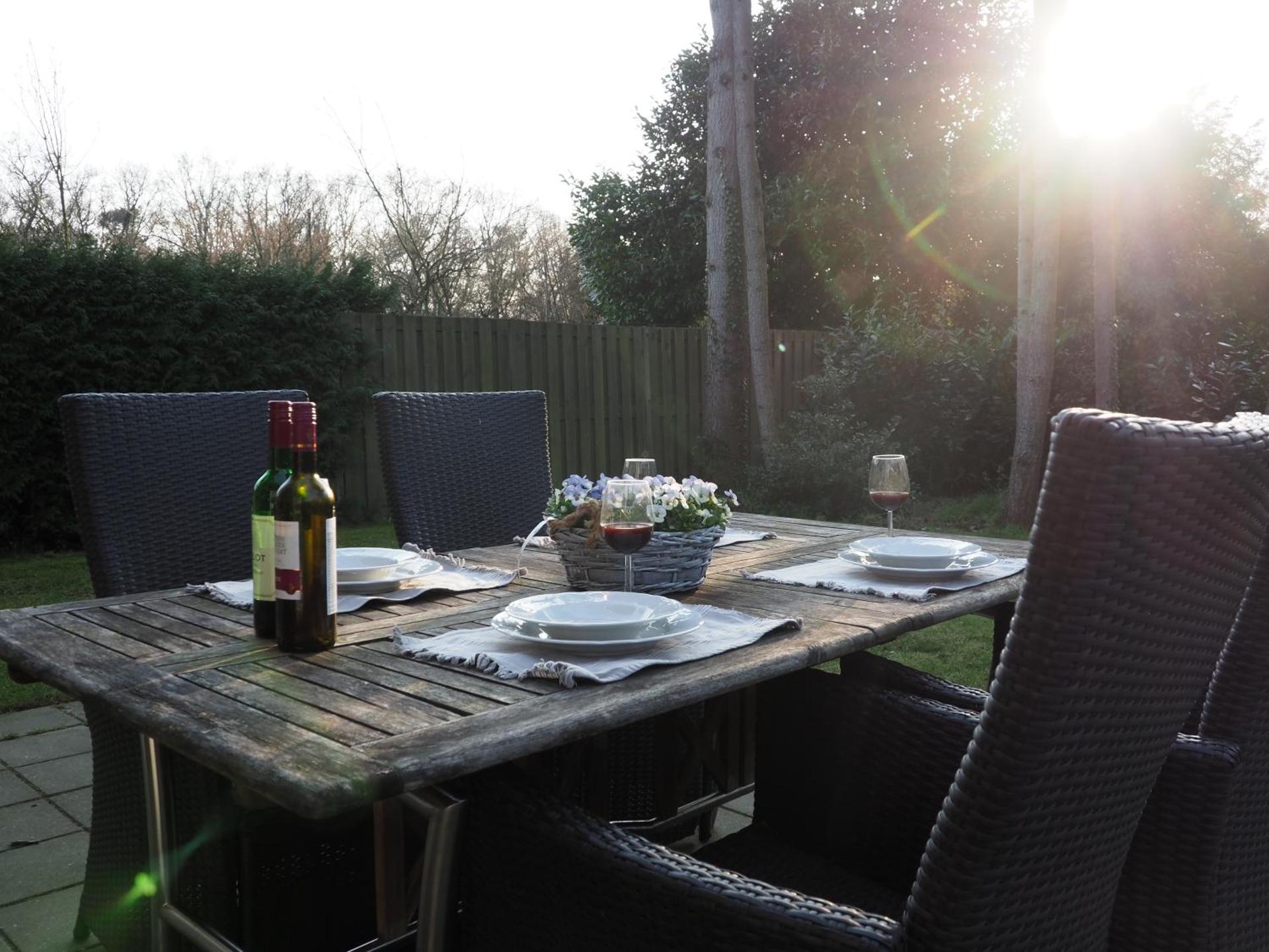 Huinerhofje 3 - Vrijstaand, grote tuin, rust en veel privacy nabij uitgestrekte bossen