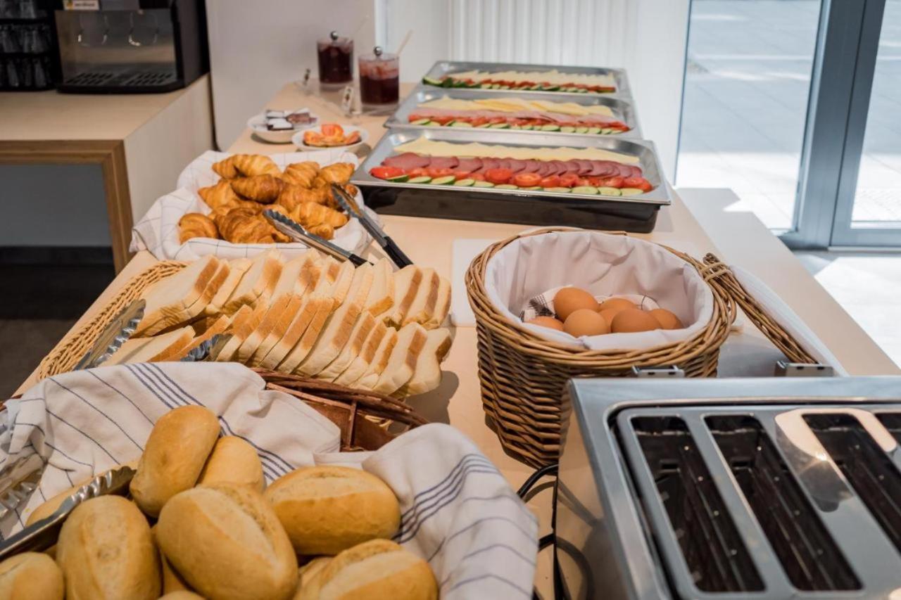 Continental breakfast