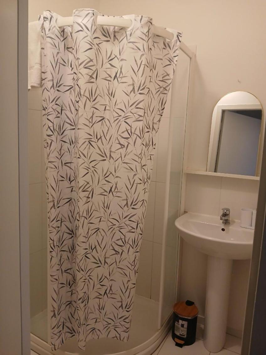 Studio CENTRE VILLE ANGERS 1ER ETAGE - 2 PERSONNES