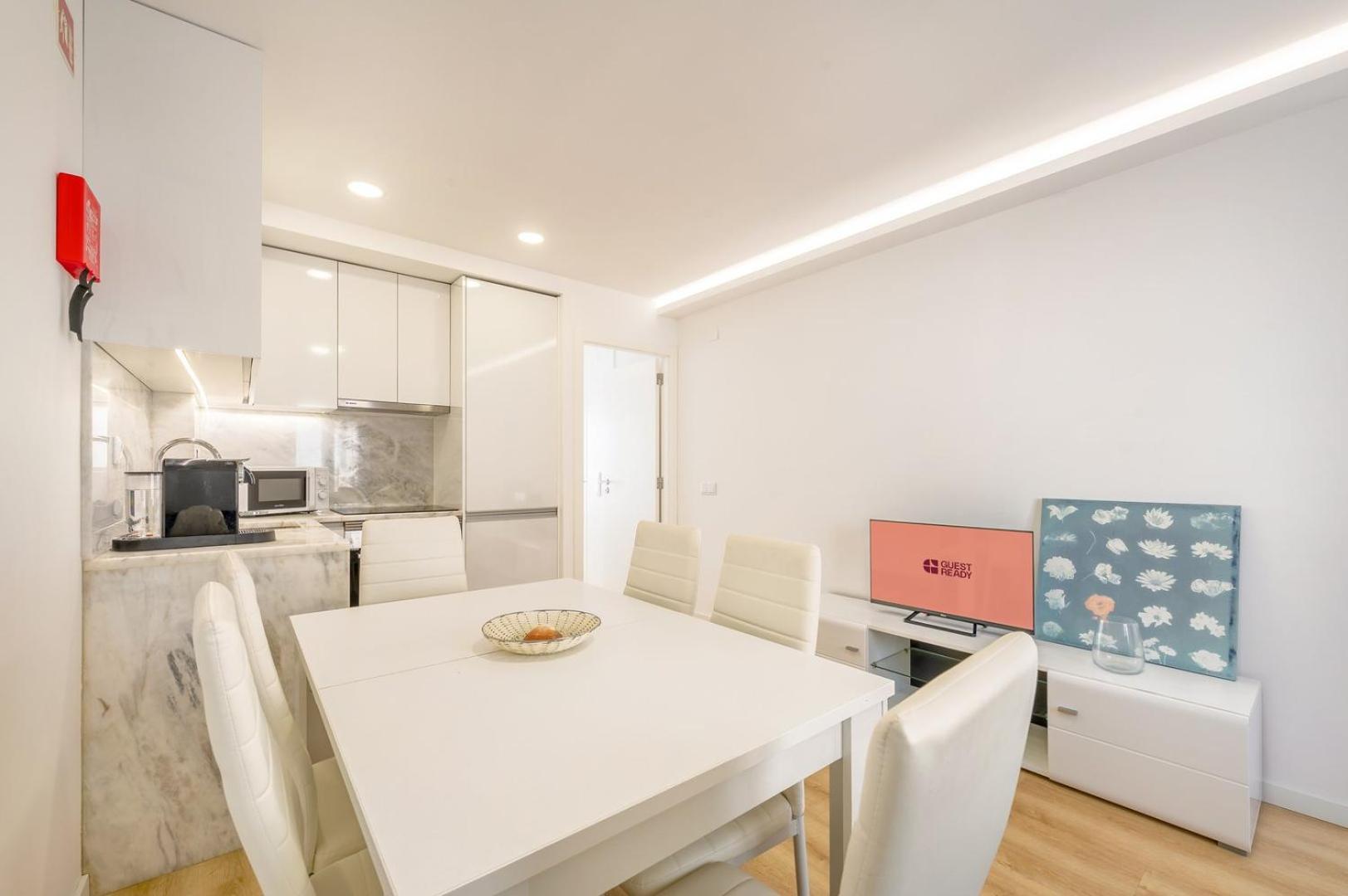 GuestReady - Sunny Sesimbra Escape