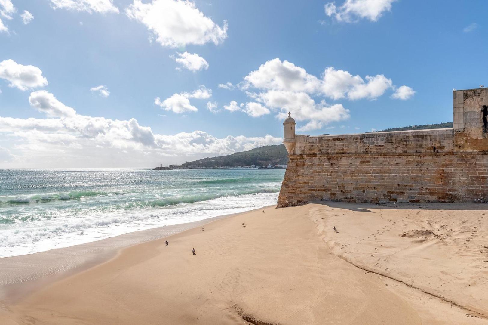 GuestReady - Sunny Sesimbra Escape