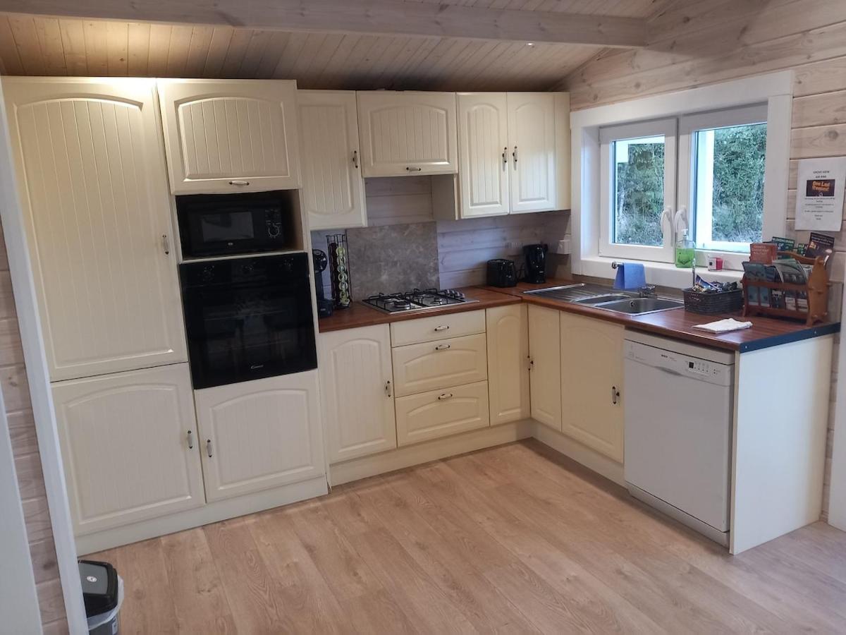 Grove View log house