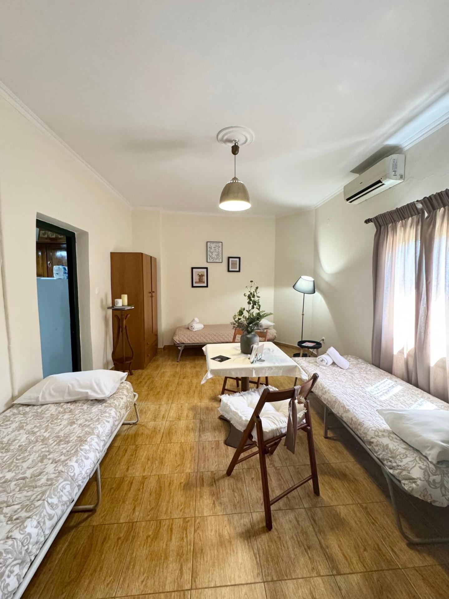 Kontos Village House