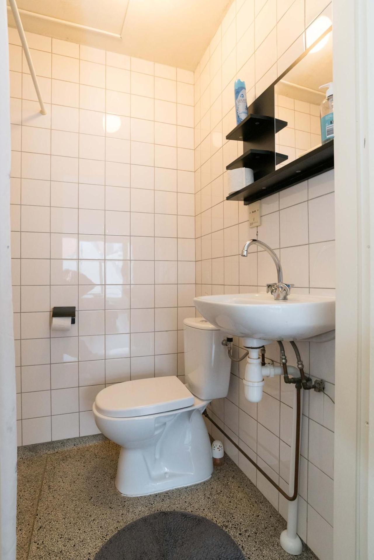 RedLight District Private Smokers Friendly Studio