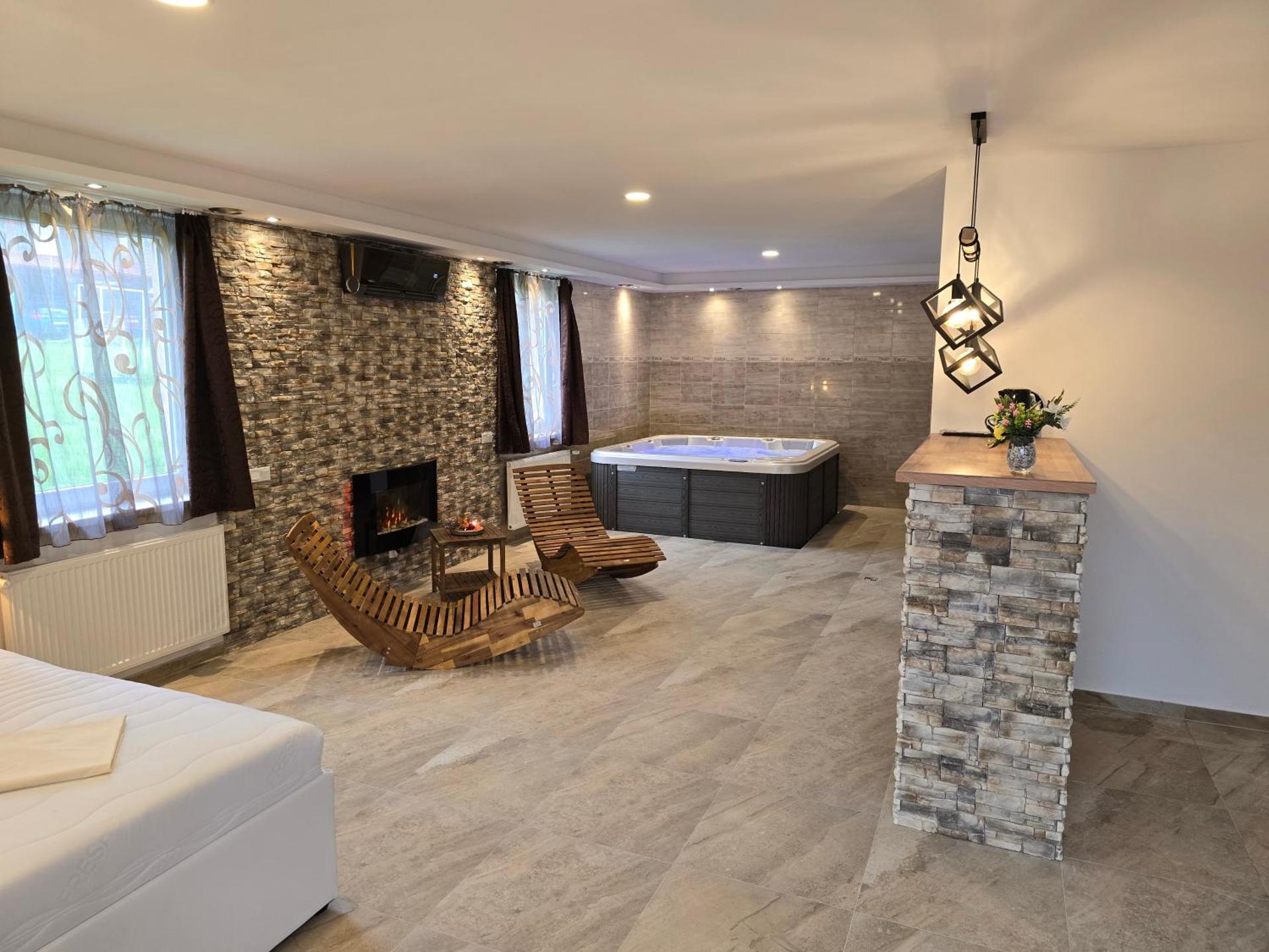 NEZNAŠOVY Restaurant - Penzion - Wellness - Sauna - SPA