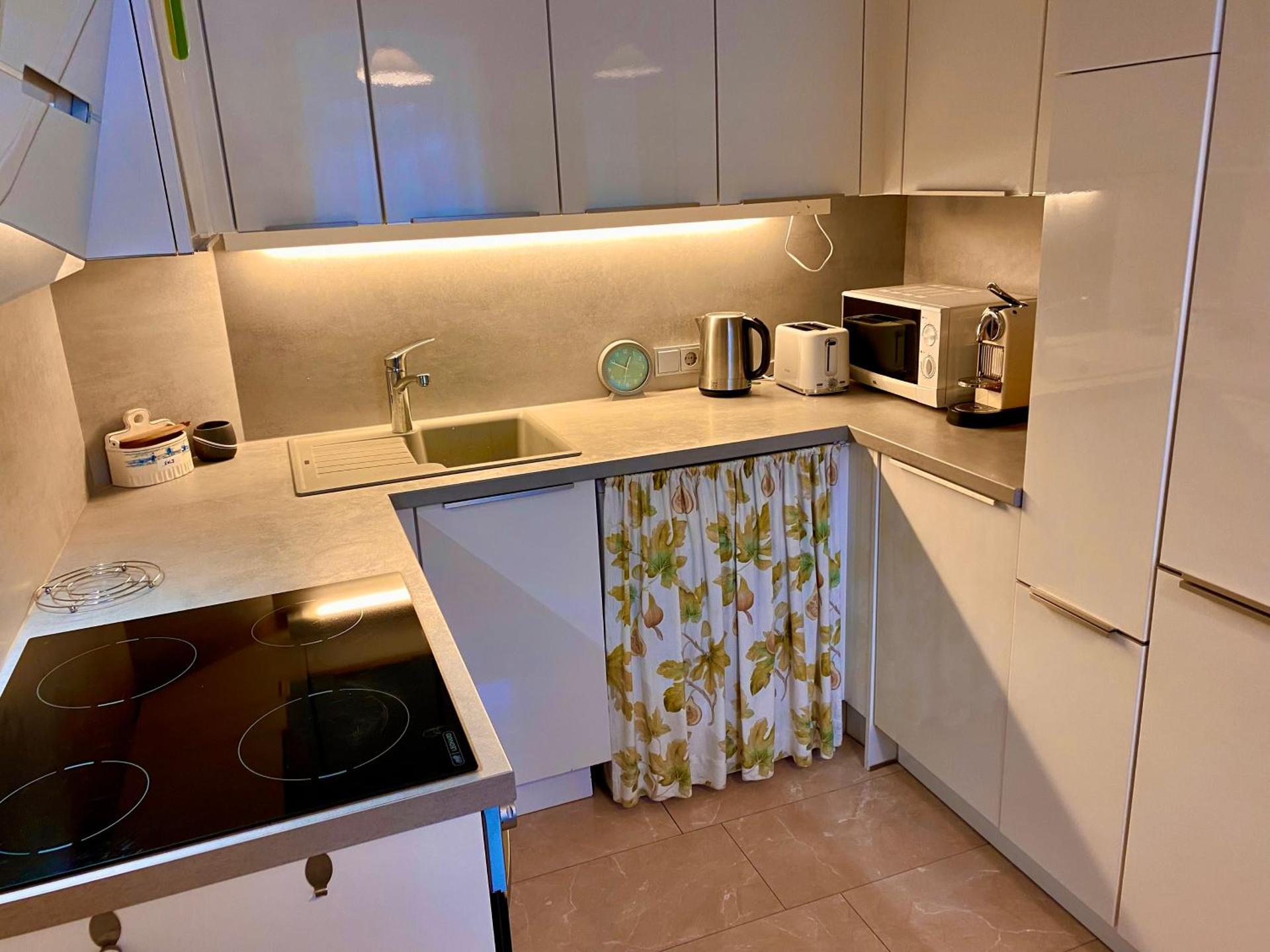 Cottage Steyr Mitte, ruhig, 2 Schlafzi, Carport, WLAN