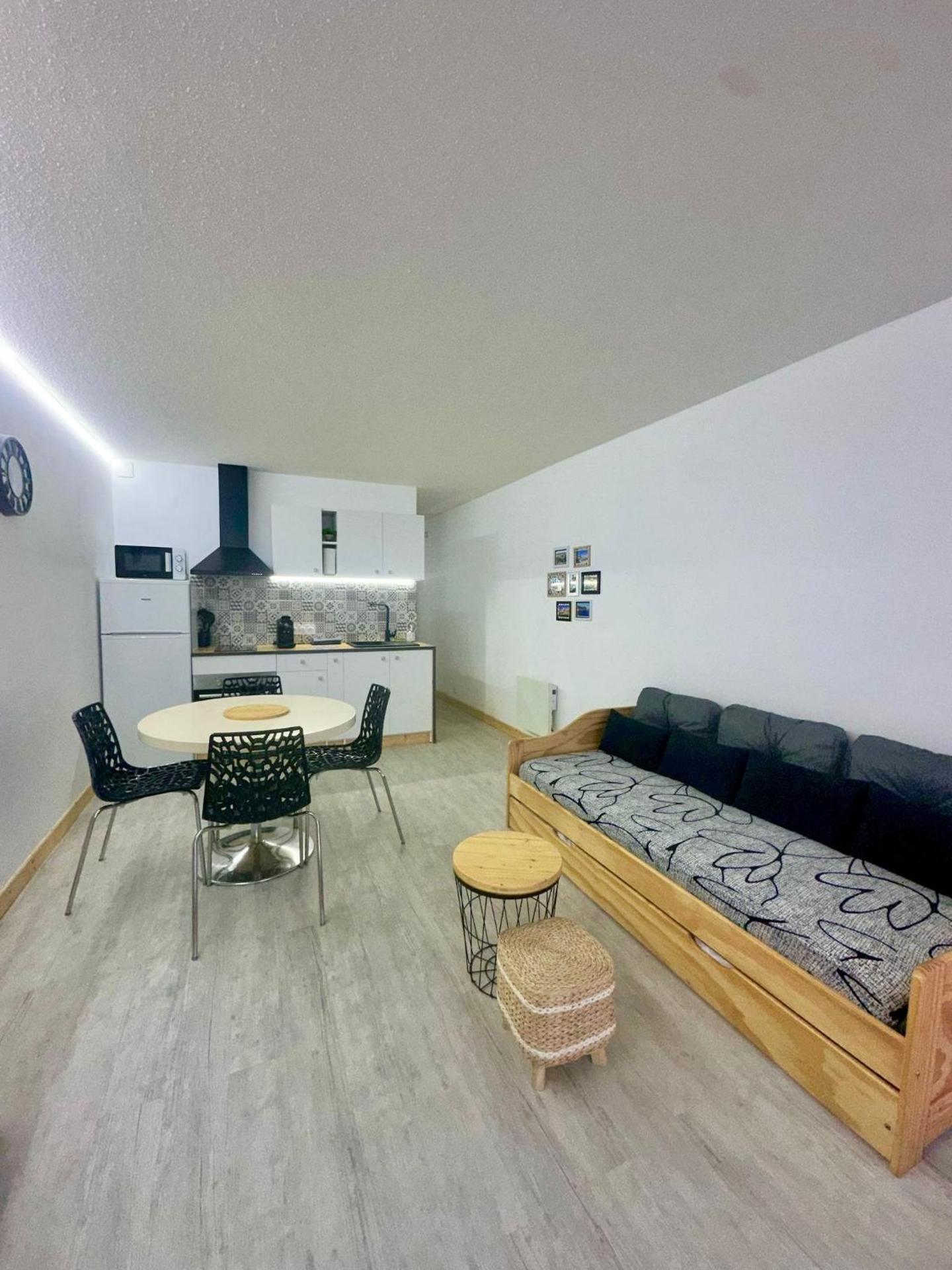 FREDANNE, appartement moderne wifi, fibre à 100m de la plage