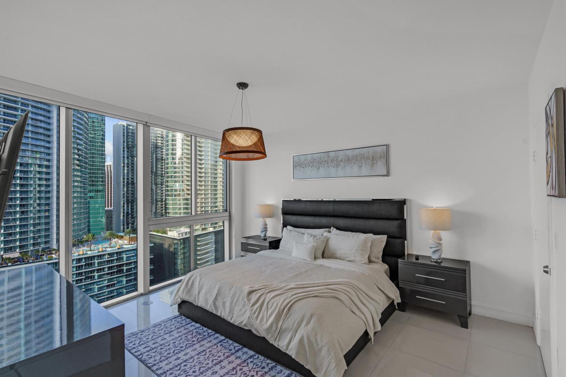 icon Brickell 2 bed 2bath at W residence