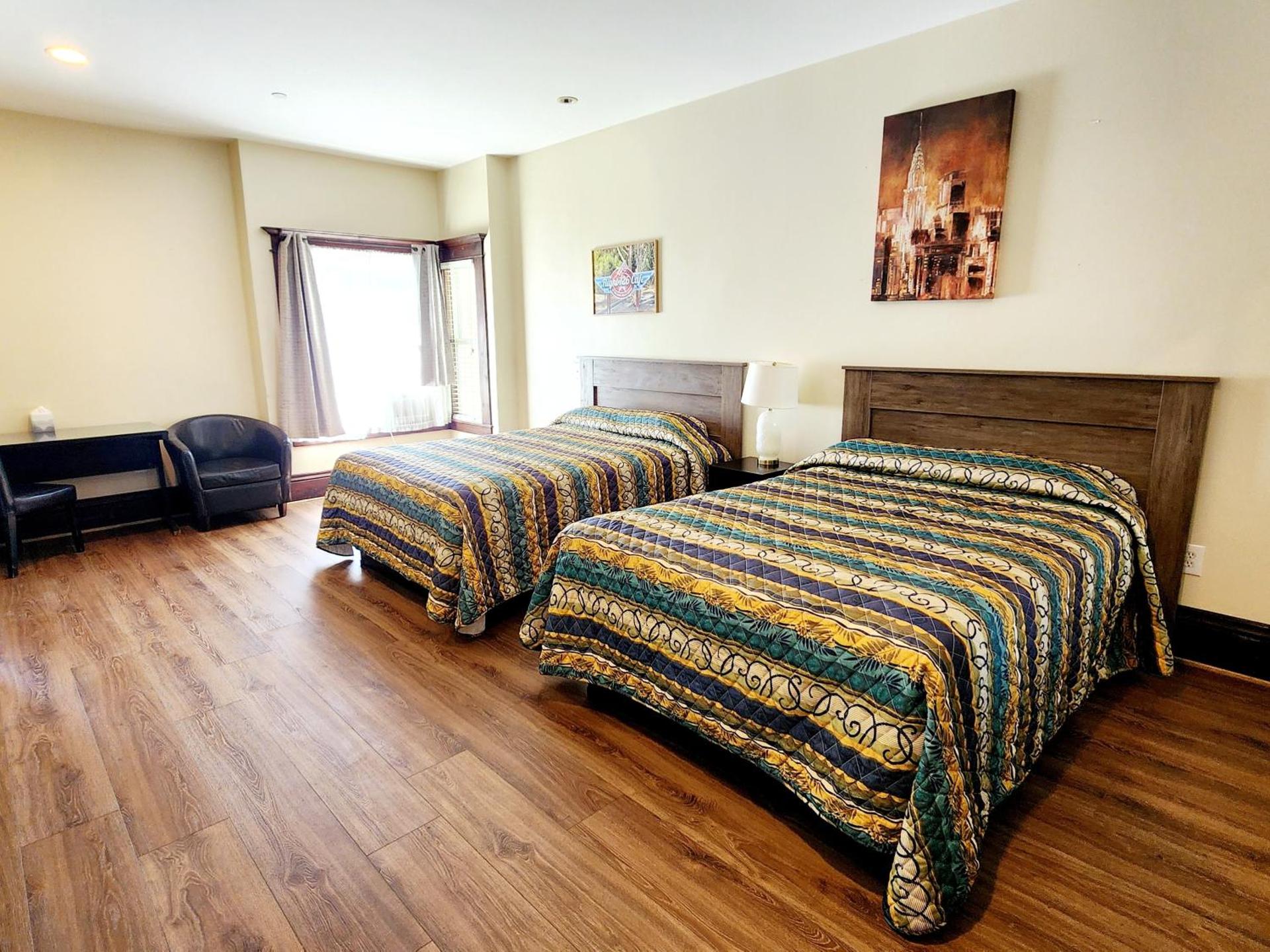 Queen Suite with Two Queen Beds ADA Accessible