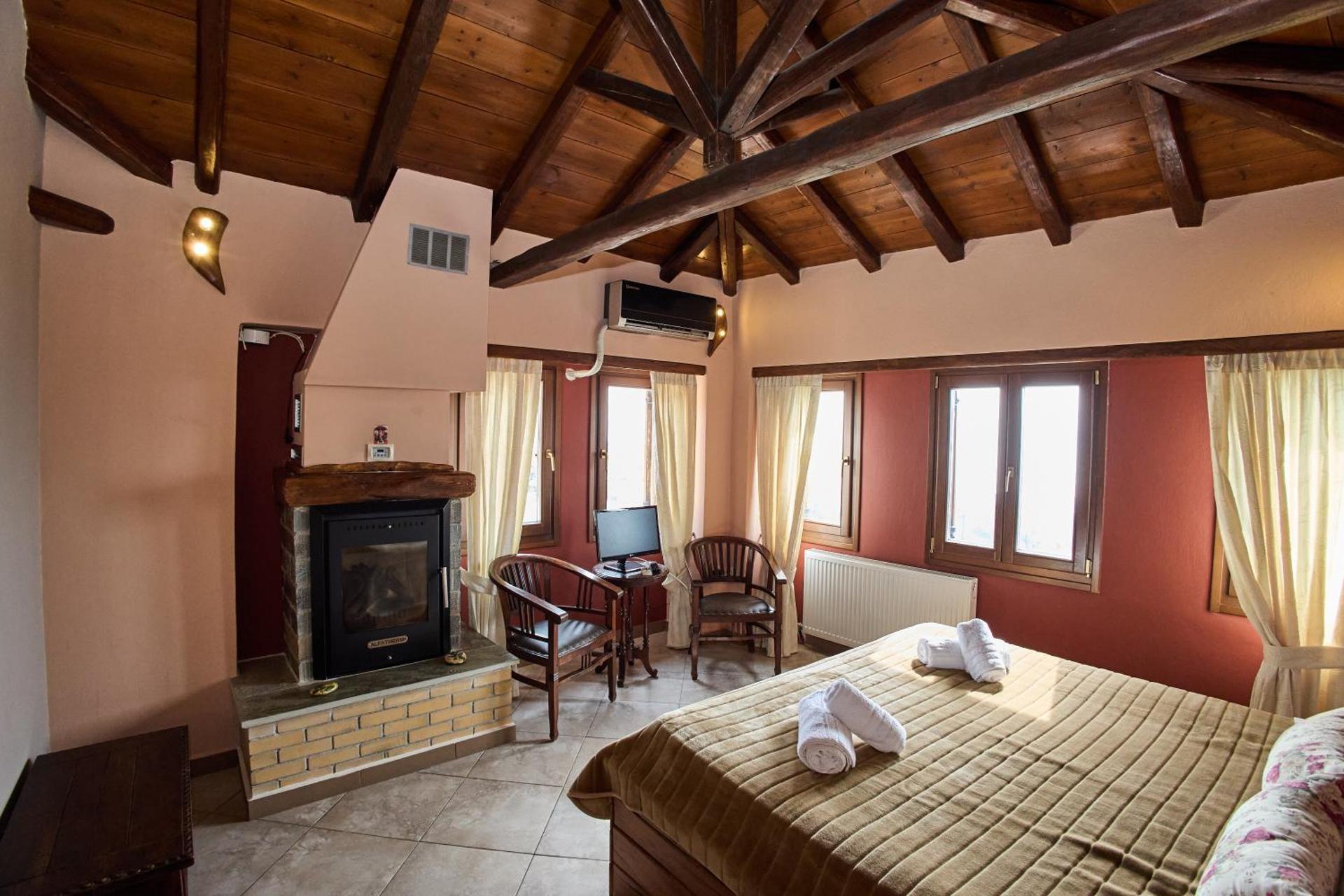 TERPOU StoneHouse and Suites "Junior Suite"