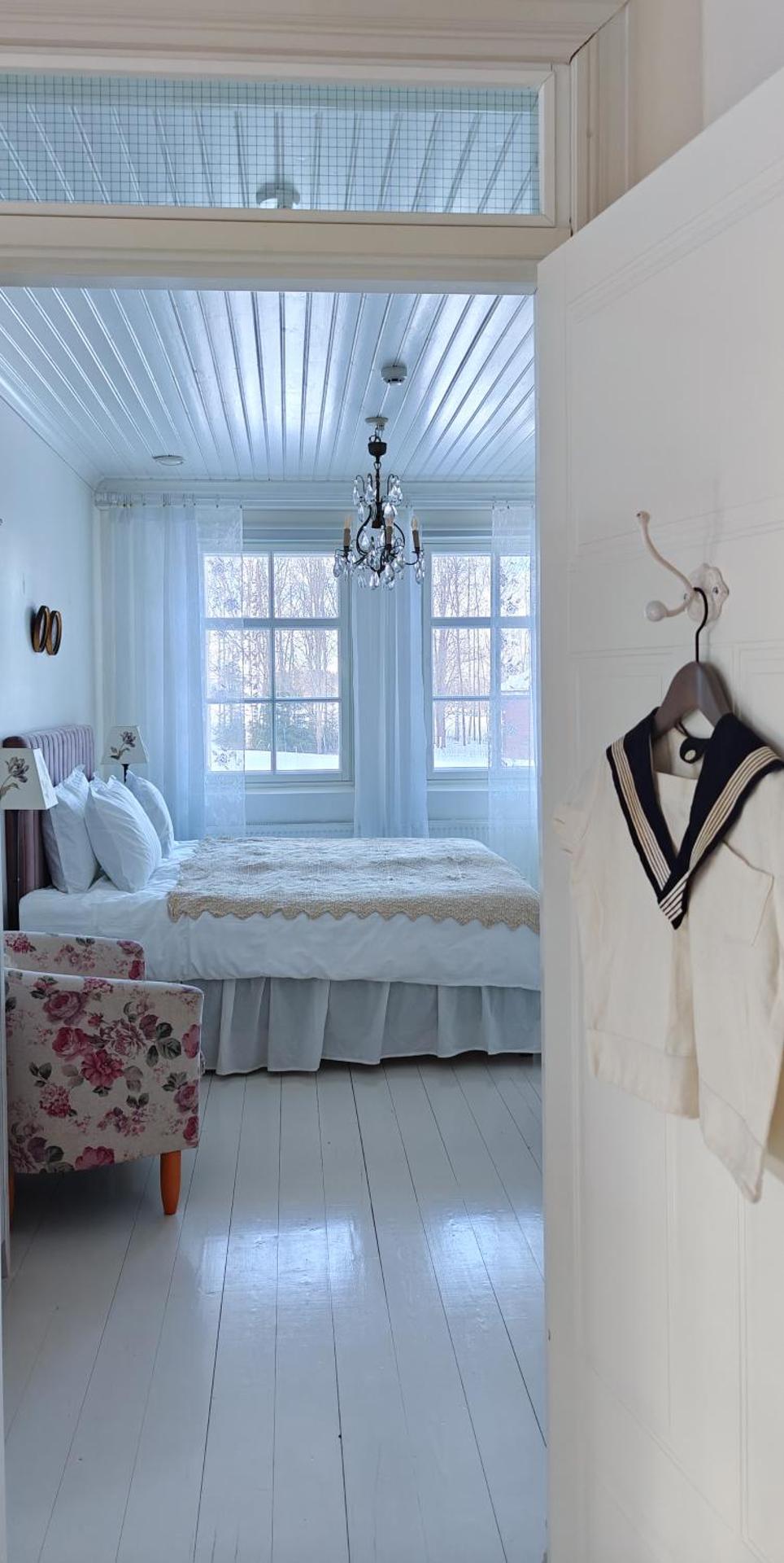 Triple Room with Shared Bathroom