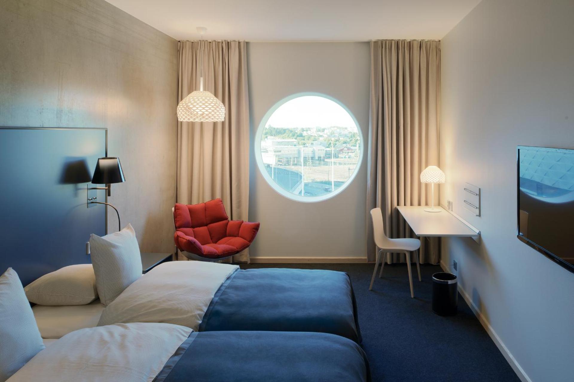 Photo of the whole room