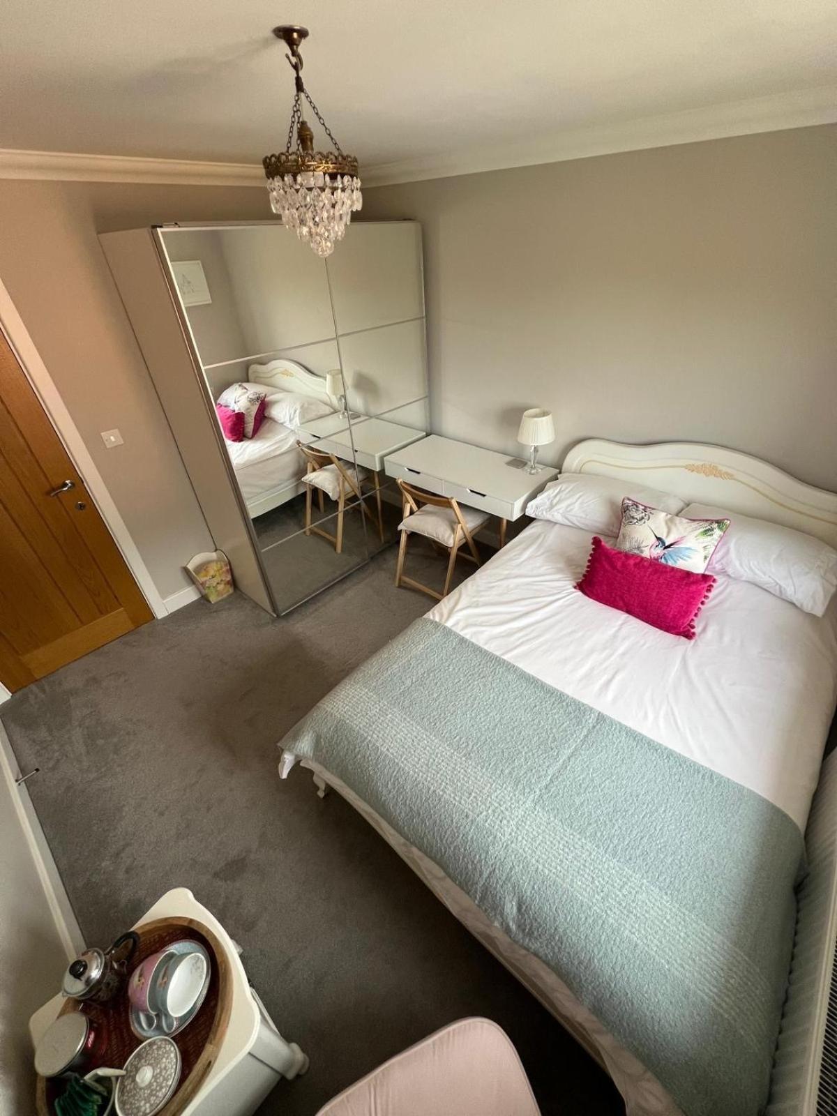 Cosy room near Poole, Dorset