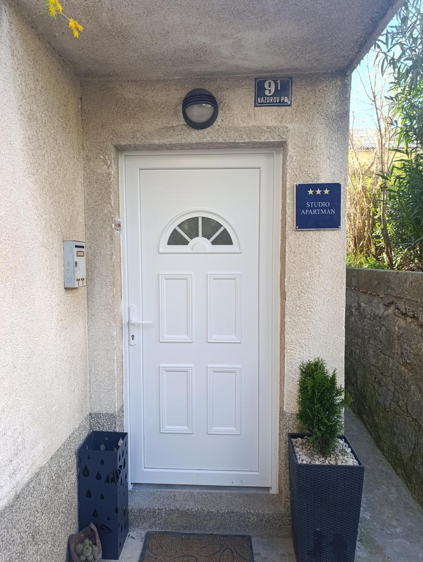 Apartment Marta - free parking!