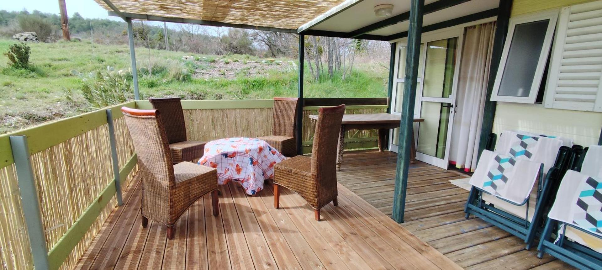 Chalets dans le Luberon