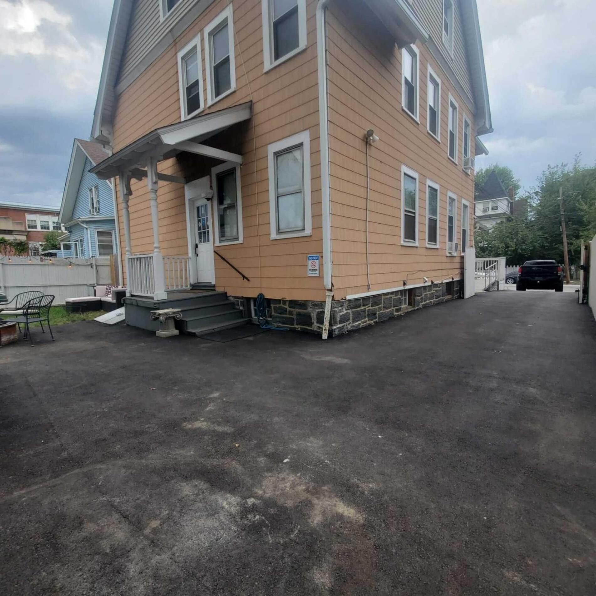 Charming 2BR Getaway with Modern Comforts