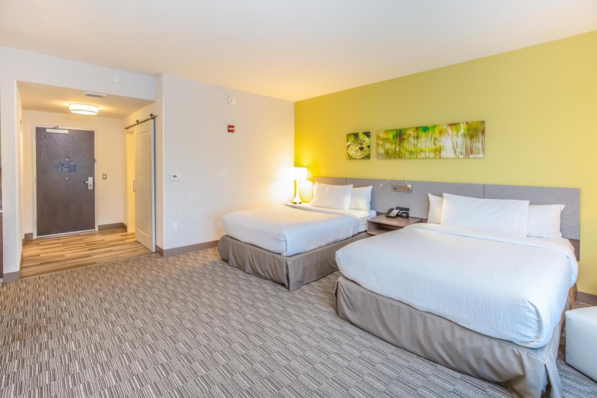 Queen Room with Two Queen Beds and Mobility Access