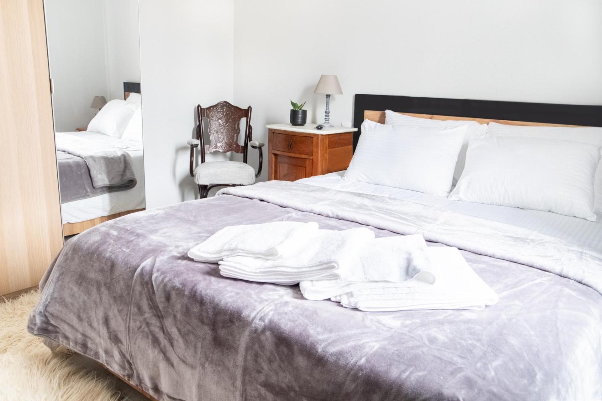 Orsiida deluxe garden house & superior garden apartment Agria