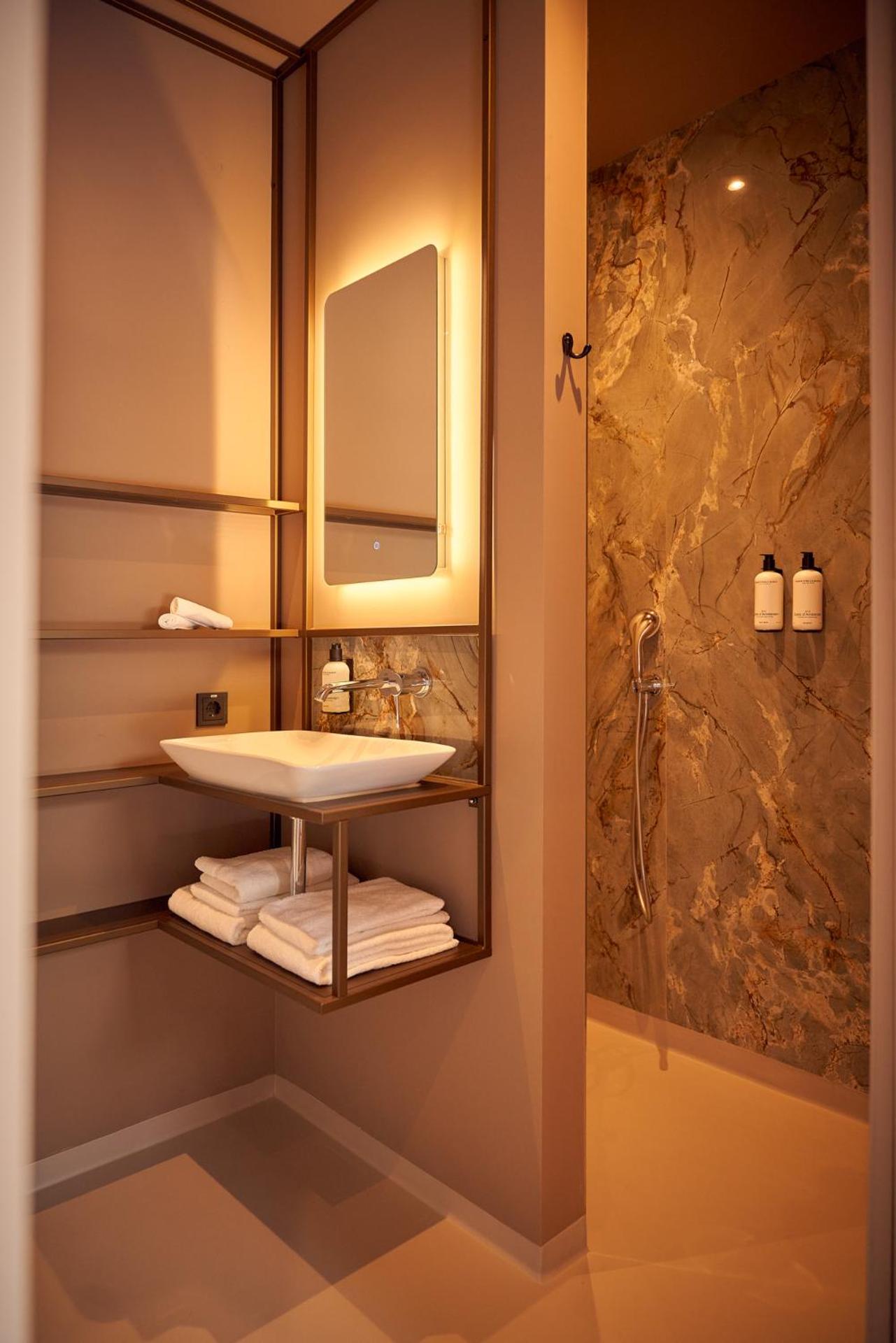 The Yard hotel Noordkade