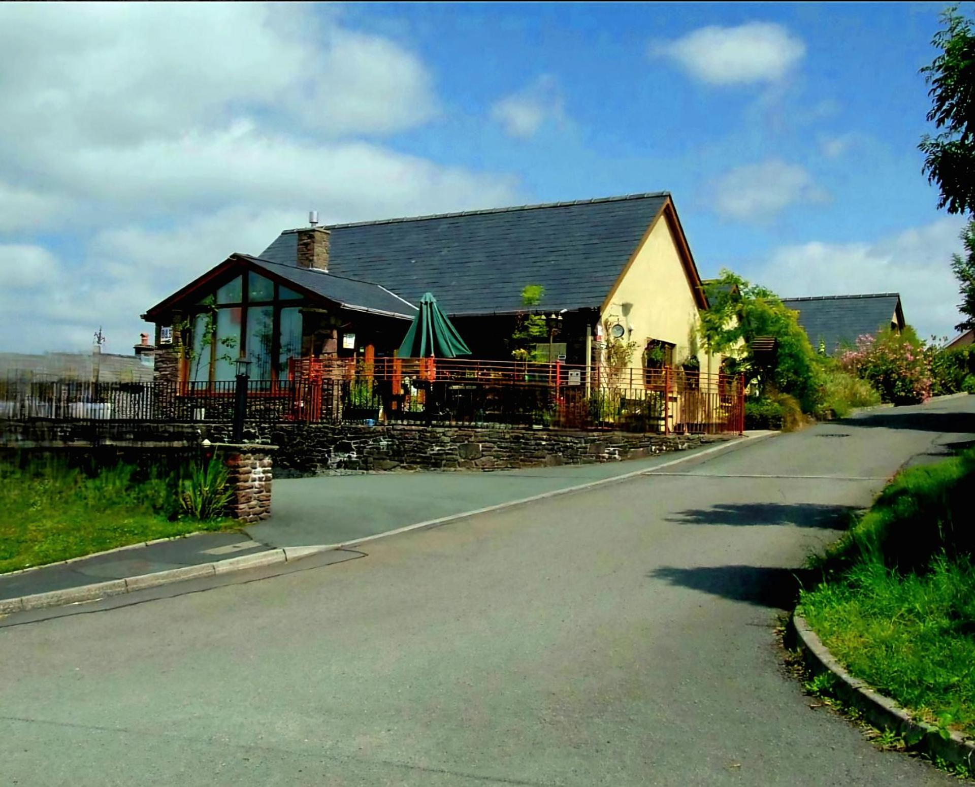 Castle Lodge - Brecon Beacons Accommodation