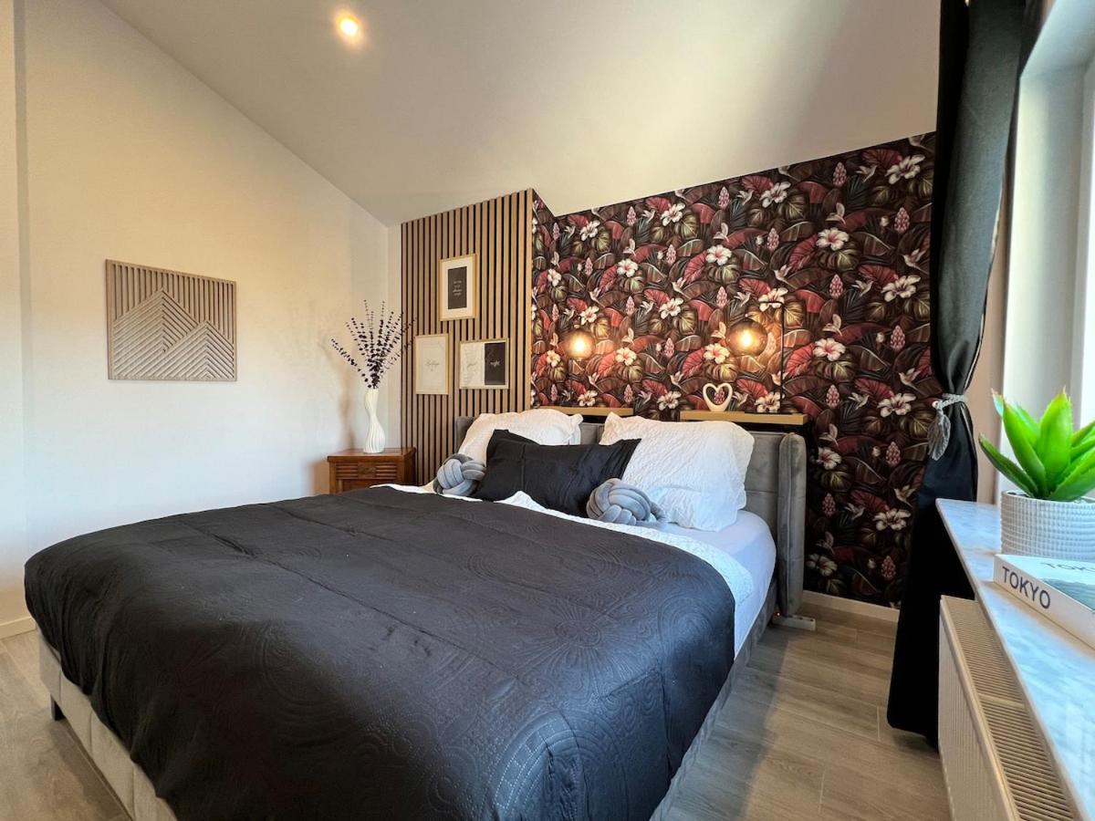 Feldberg Design Apart