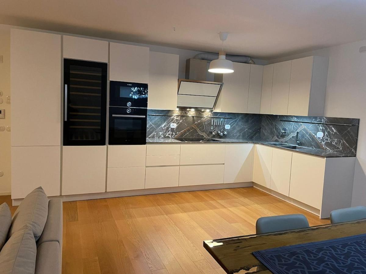 Green & Sea in City Central Oasis Private parking