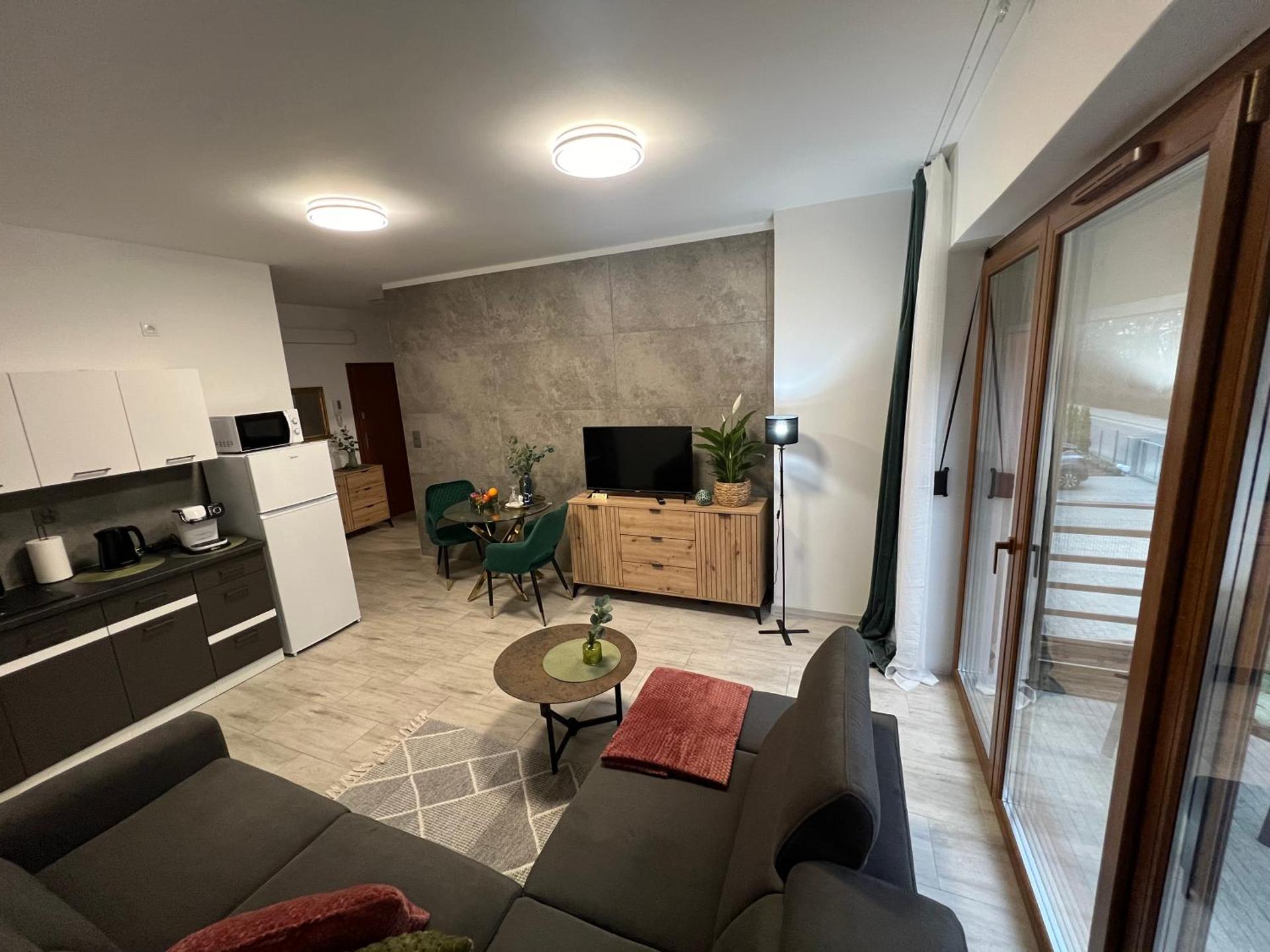 Przy Złotych Piaskach 2