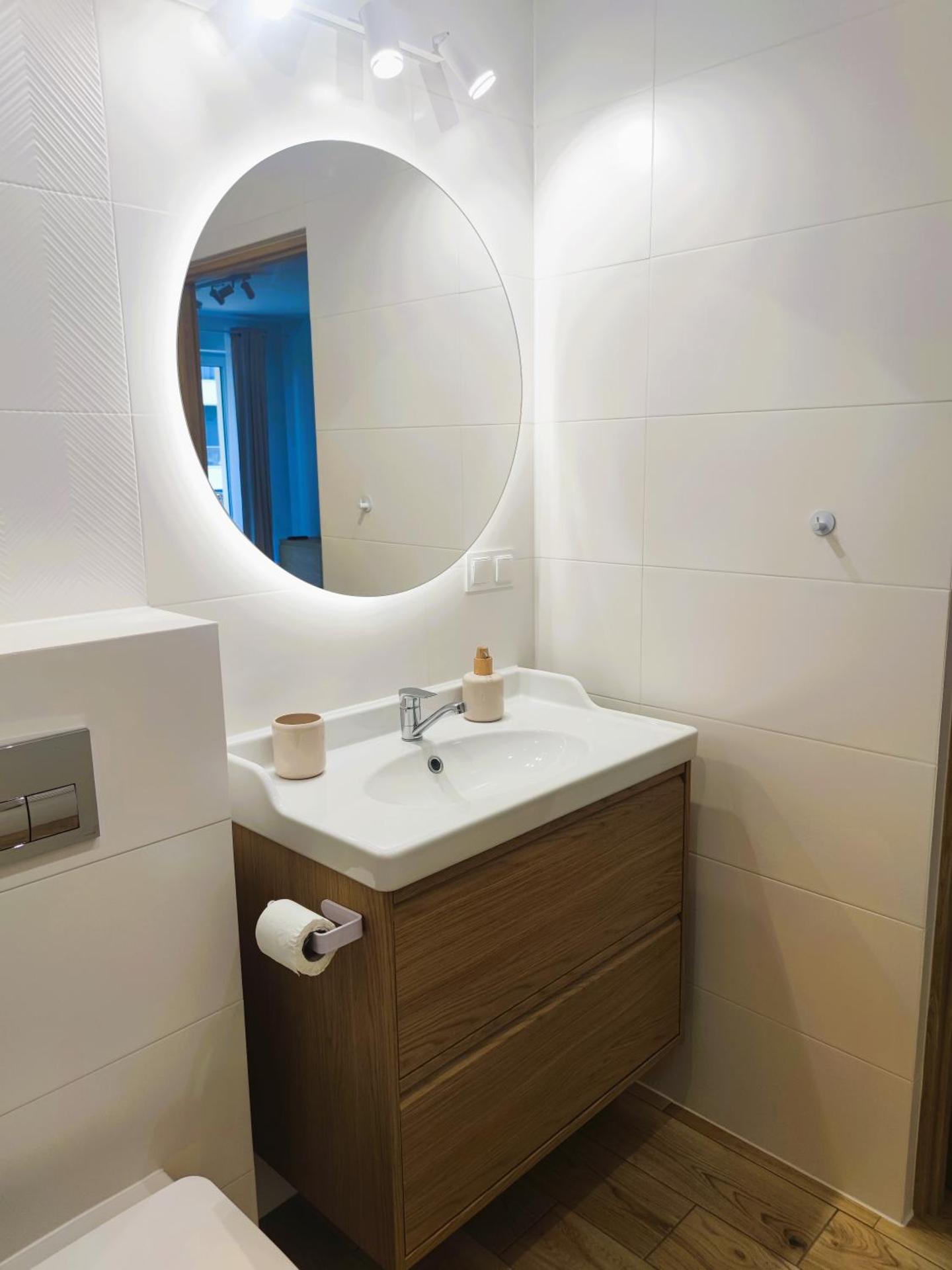 Apartament Piaskowy z parkingiem zewnętrznym