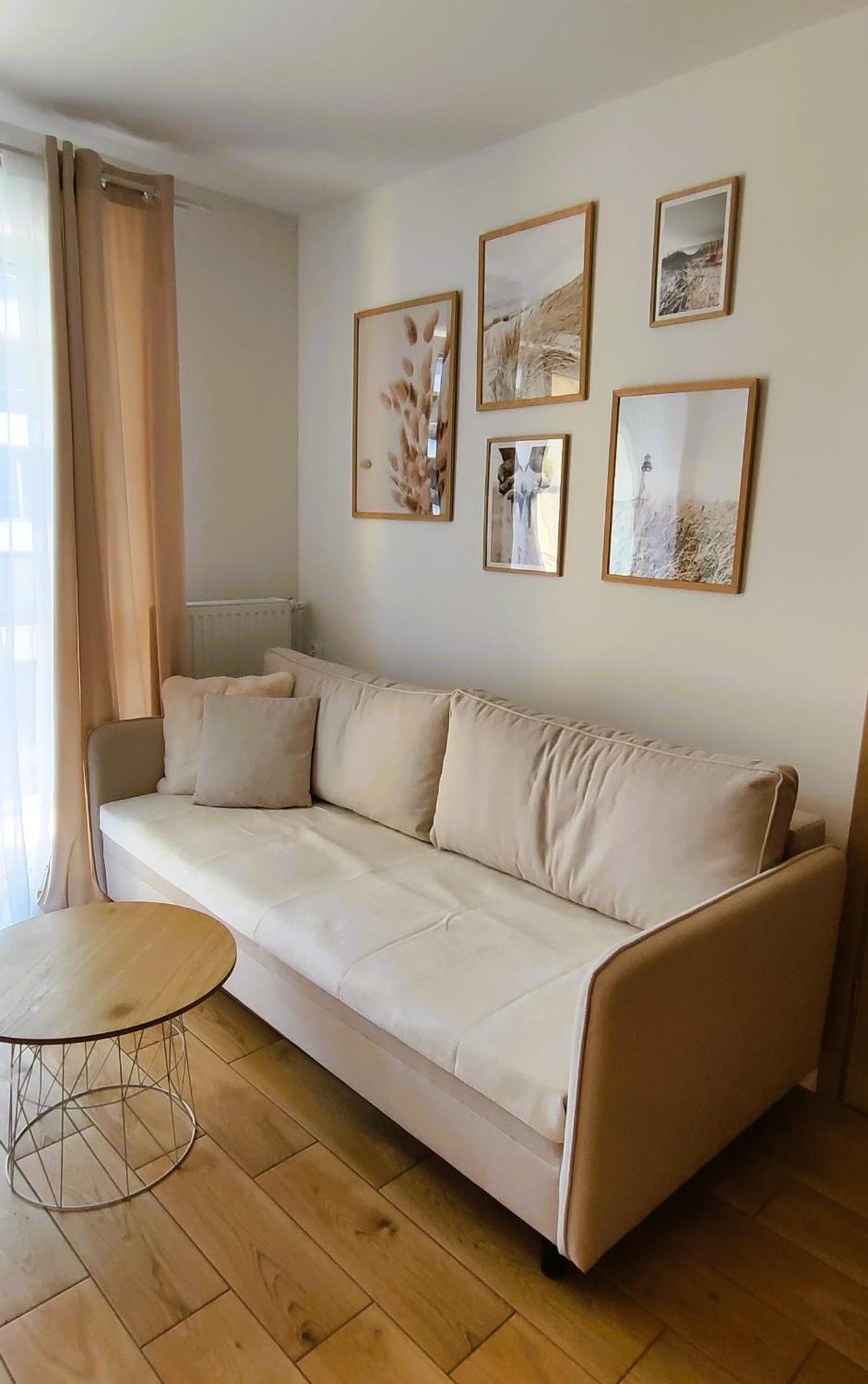 Apartament Piaskowy z parkingiem zewnętrznym