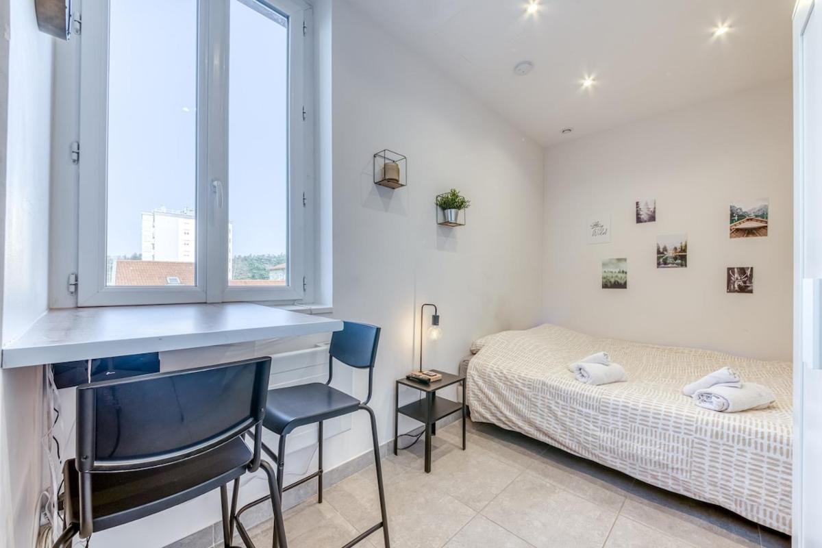 Studio Le Saphir NEUF & Cosy - Gare Parilly