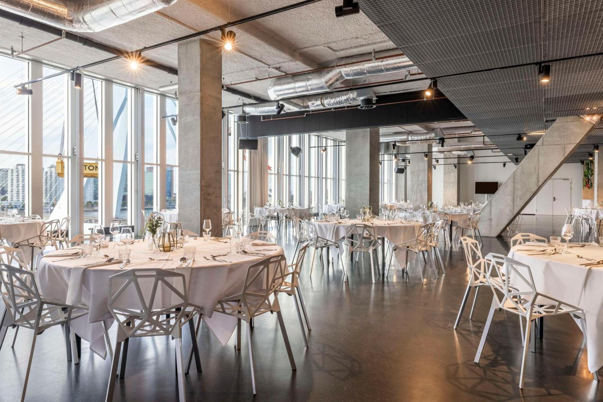 Meeting/conference room