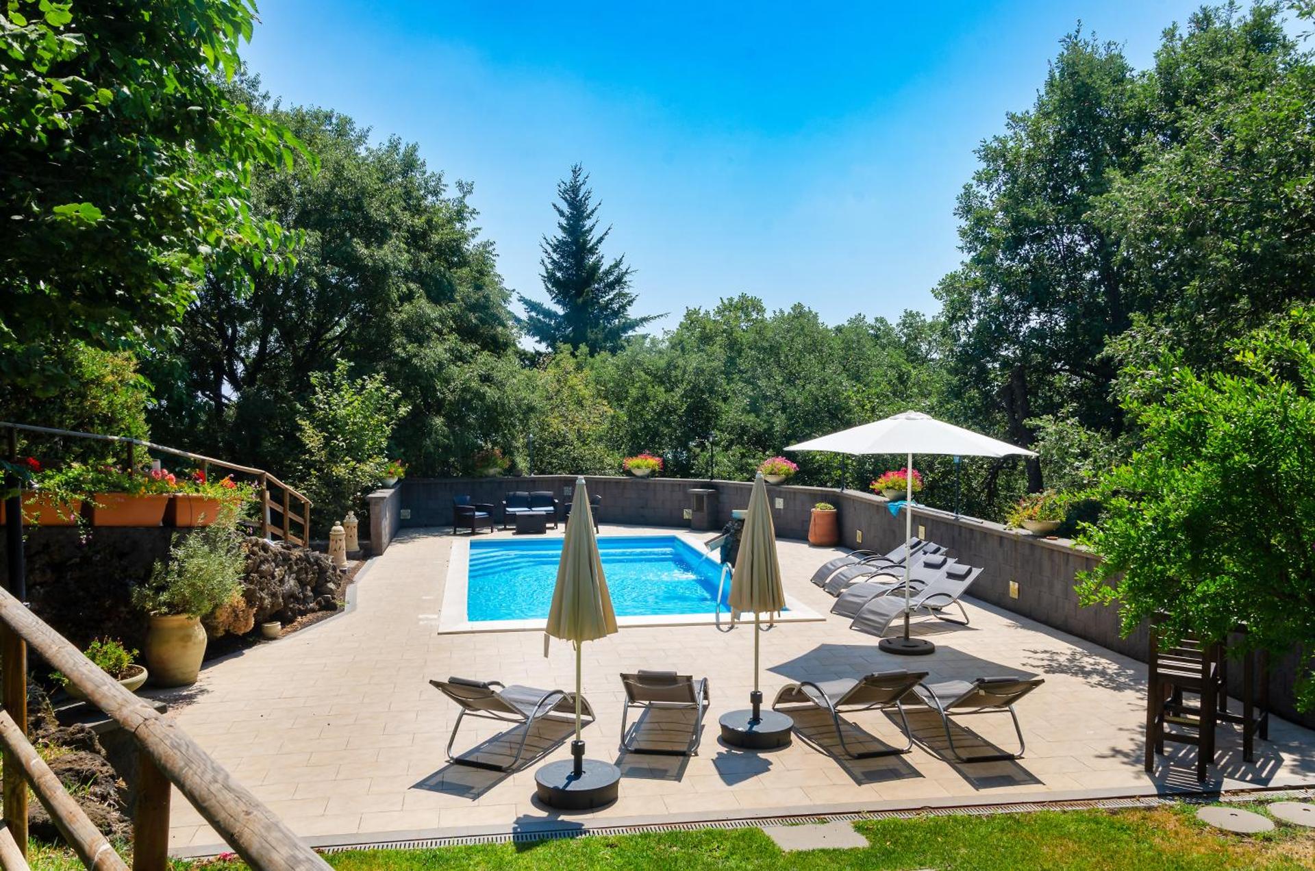 Villa del Gelso - Chalet nel Parco dell'Etna