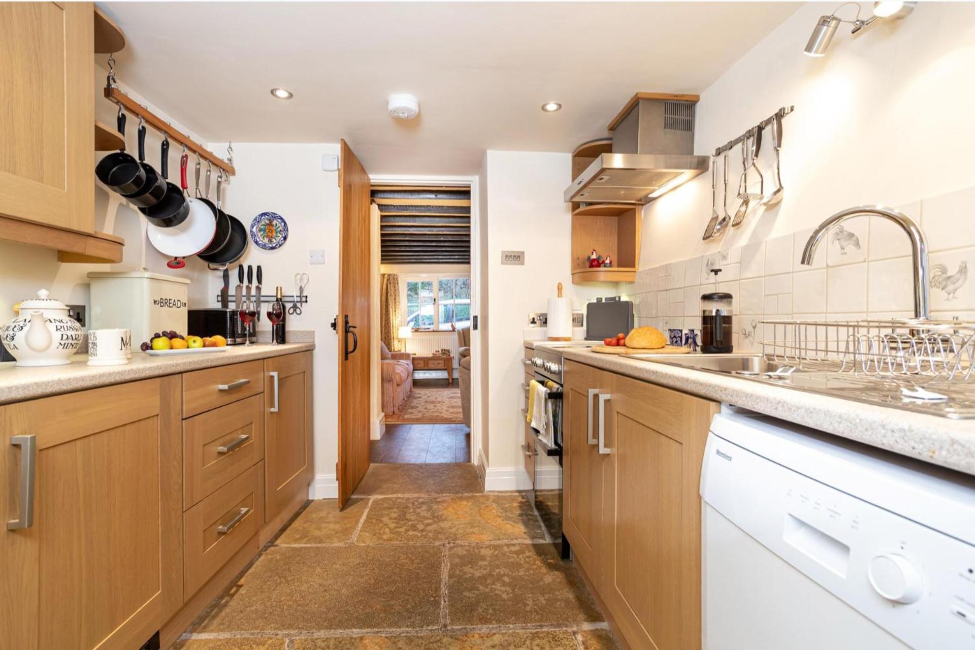 Ingleton 2-Bed Cottage Sleeps 4 Pet Ok & Parking