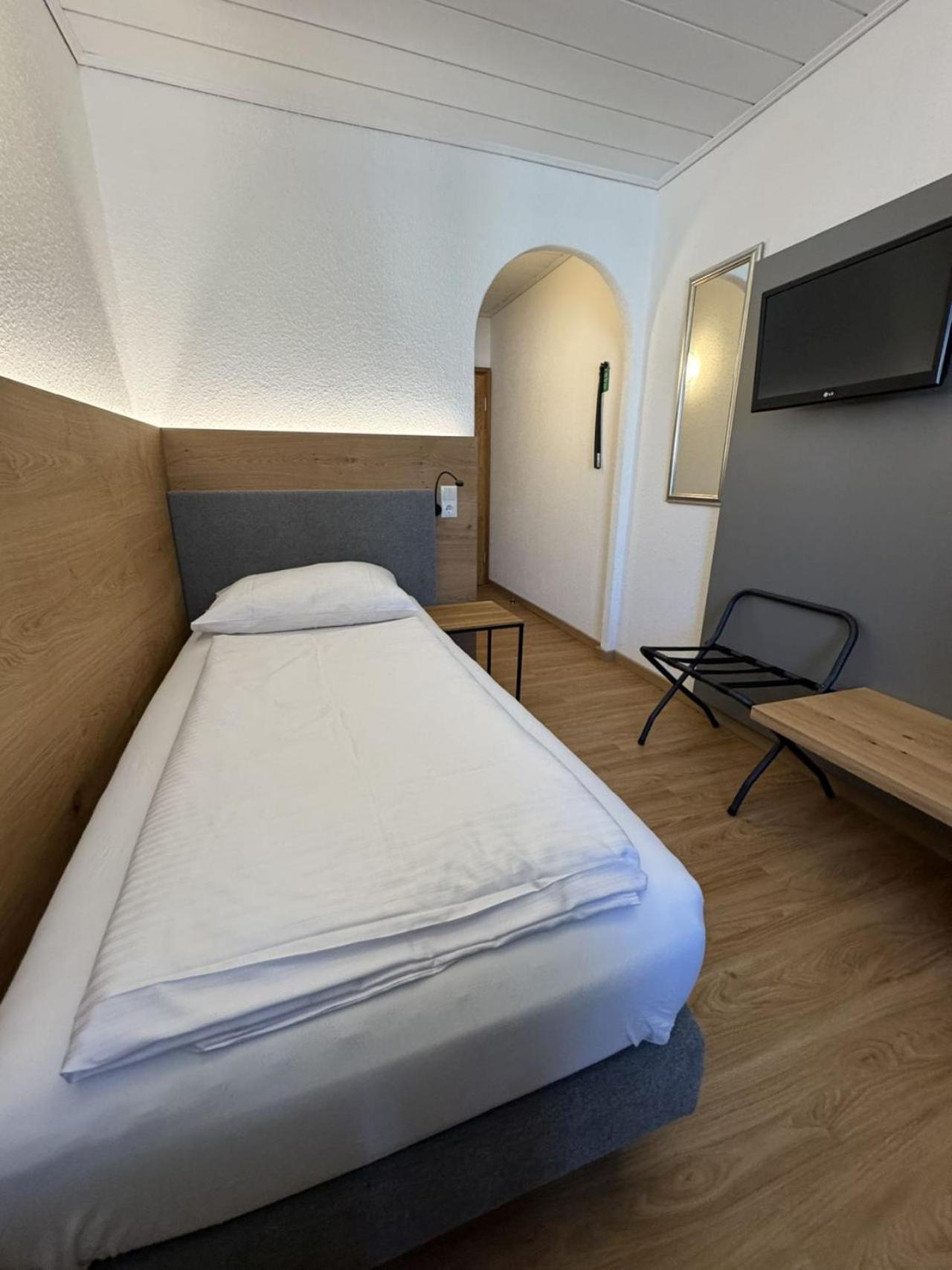 Single Room Standard