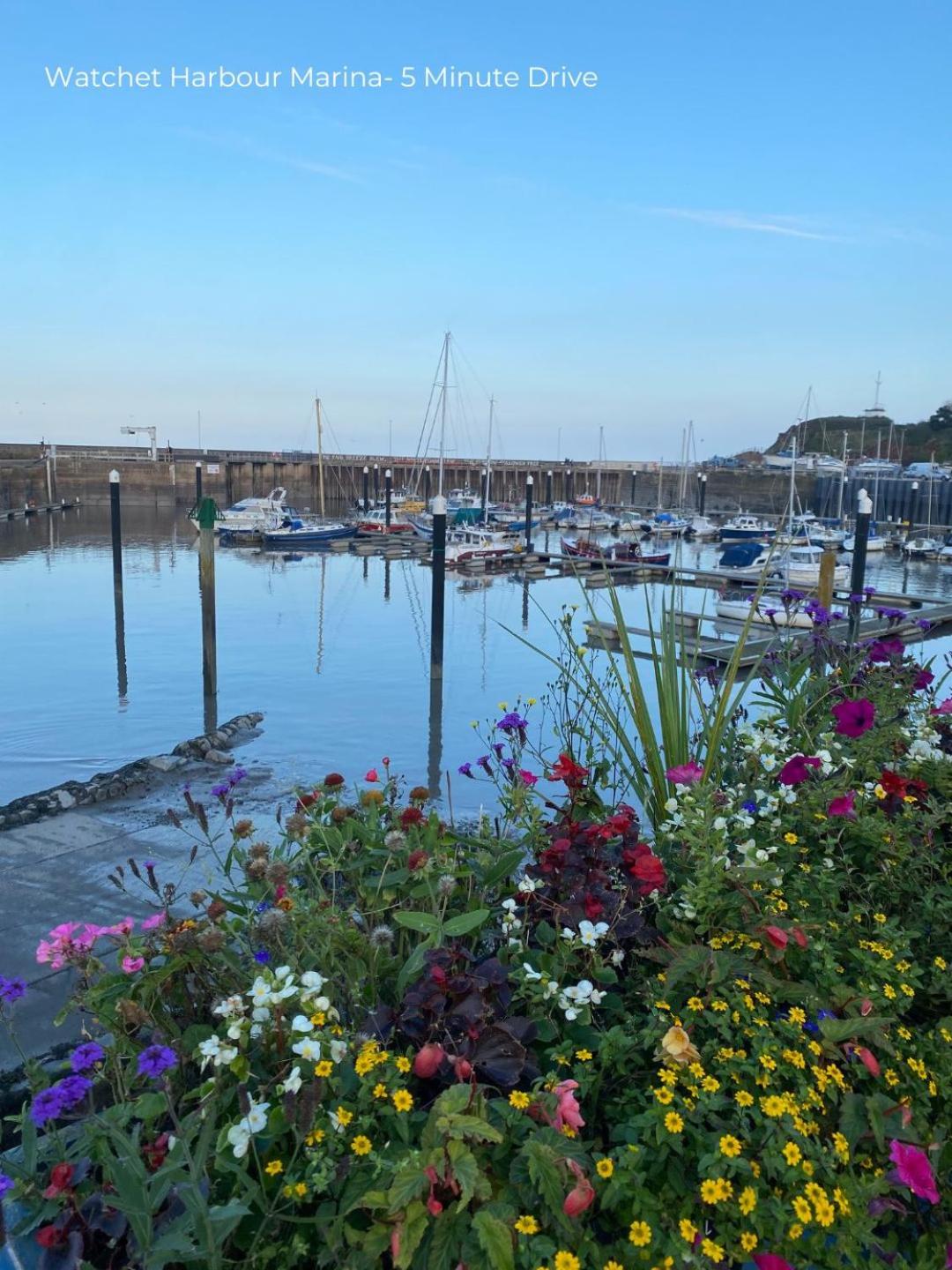 Chapel Cottage- Coastal Somerset Retreat