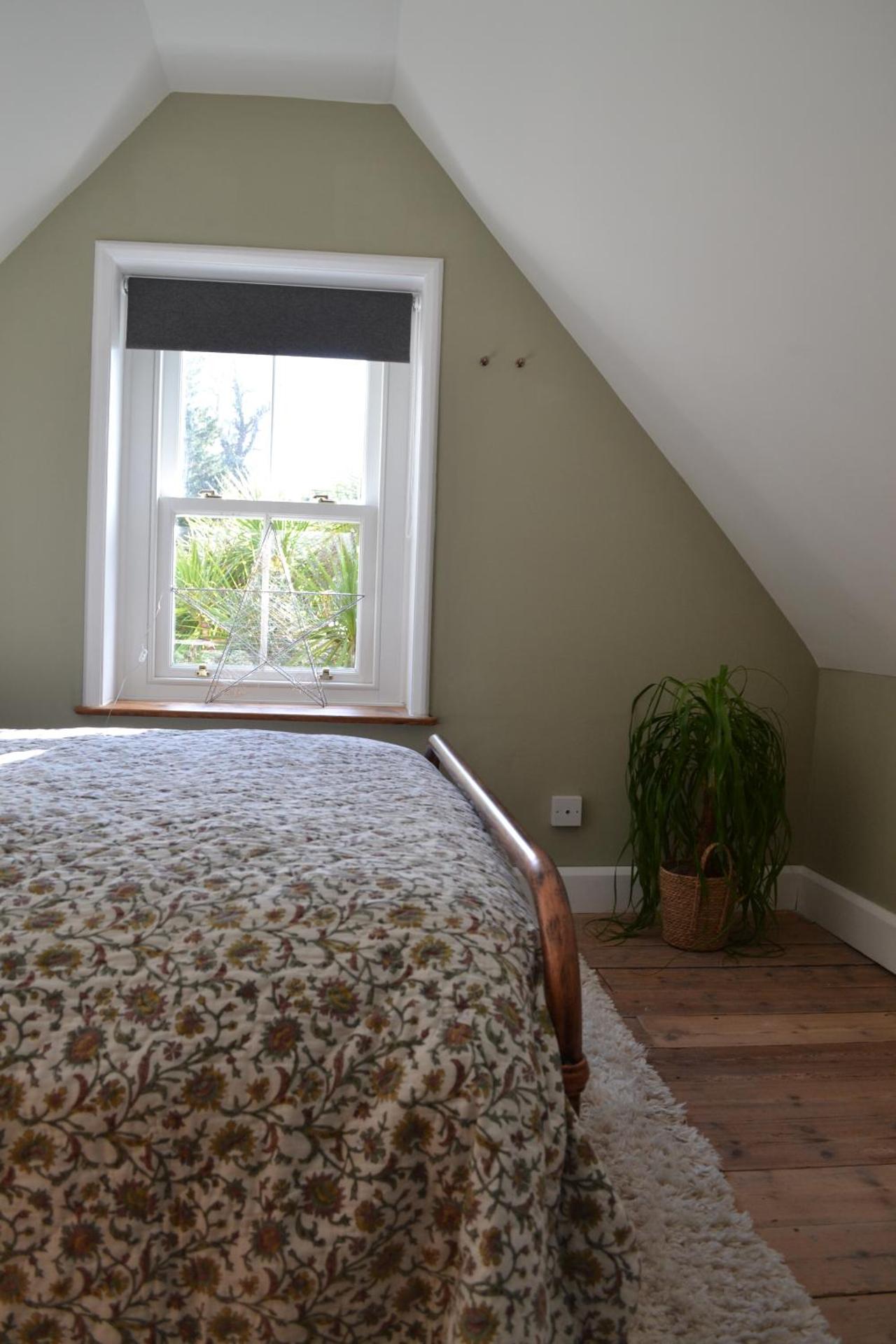 Chapel Cottage- Coastal Somerset Retreat