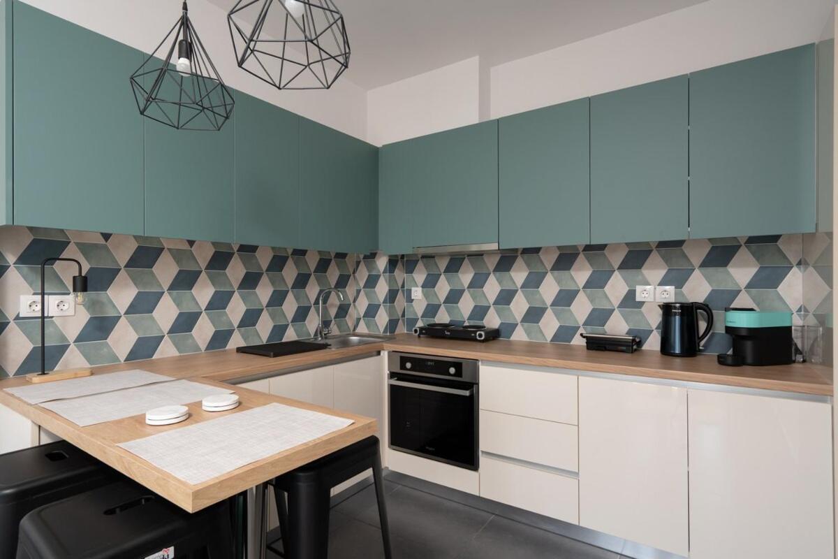 Cozy 2bdr Apartment in the Center of Athens