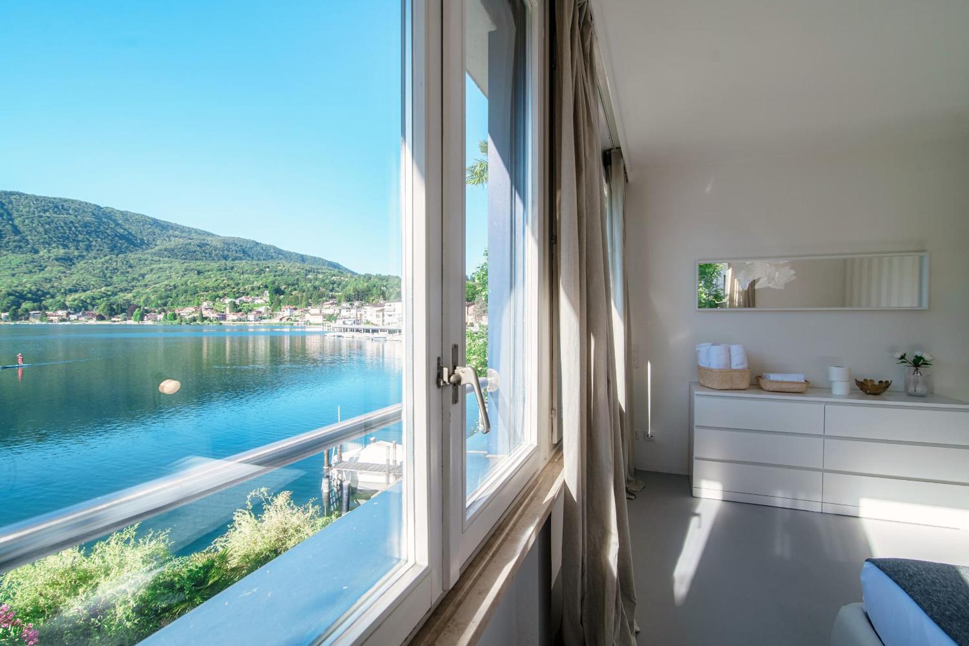 La Finestra Blu by Quokka 360 - Amazing Lake View