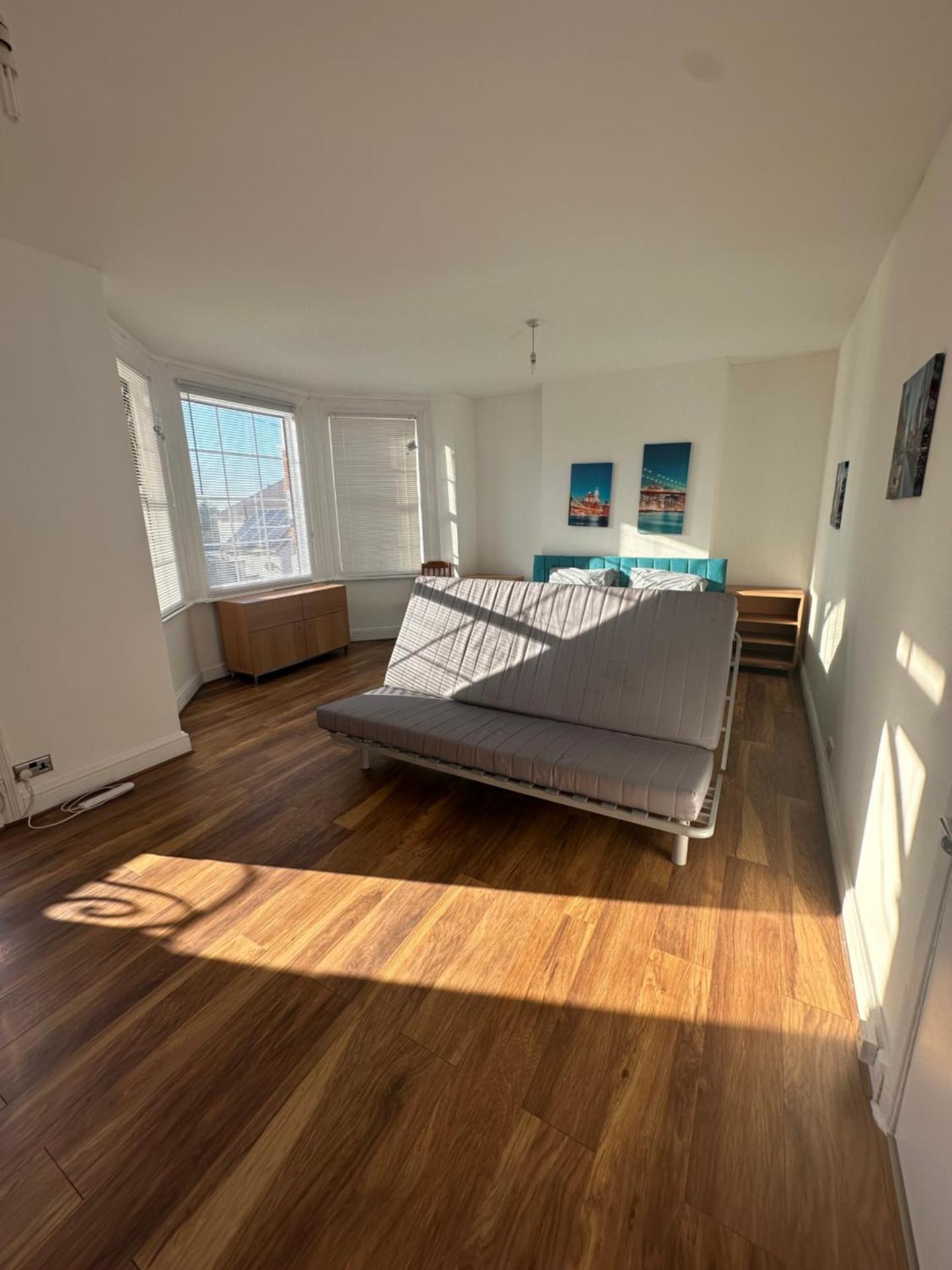 Pure Edge beach guest house with Sea view